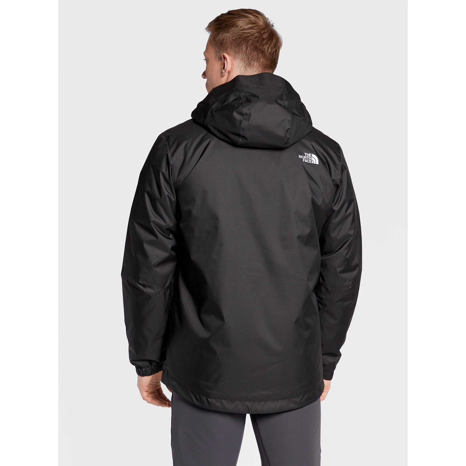 The North Face Зимно яке Quest NF00C302 Черен Regular Fit - Pepit.bg