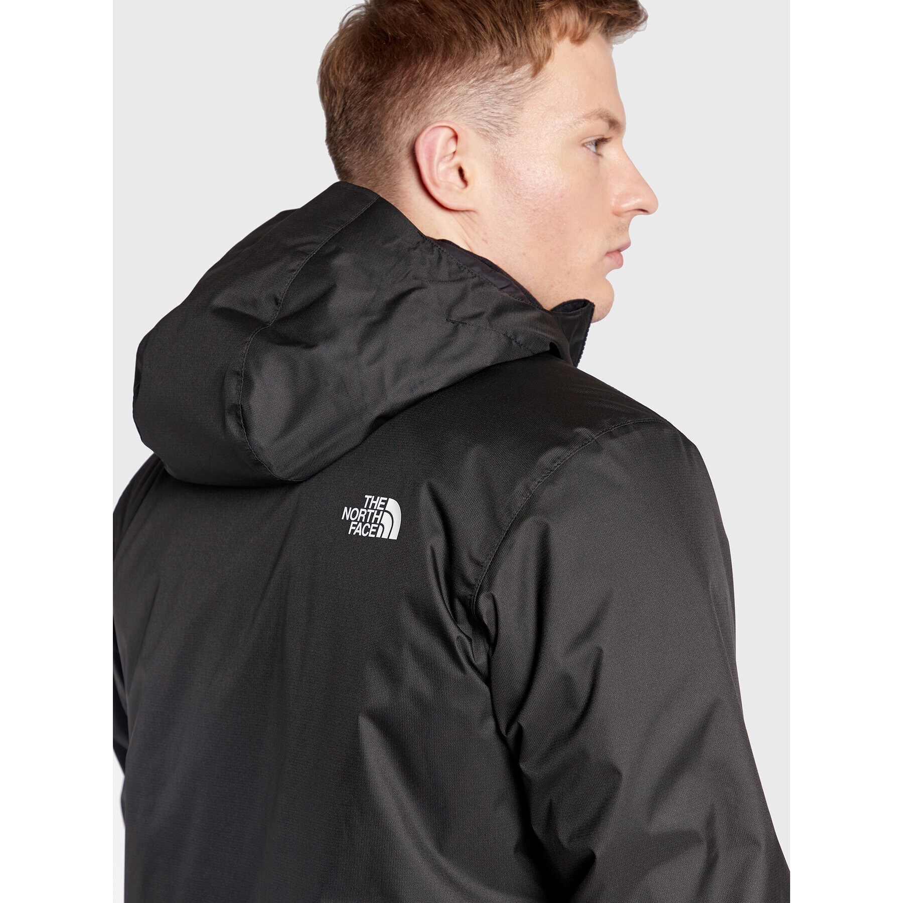 The North Face Зимно яке Quest NF00C302 Черен Regular Fit - Pepit.bg