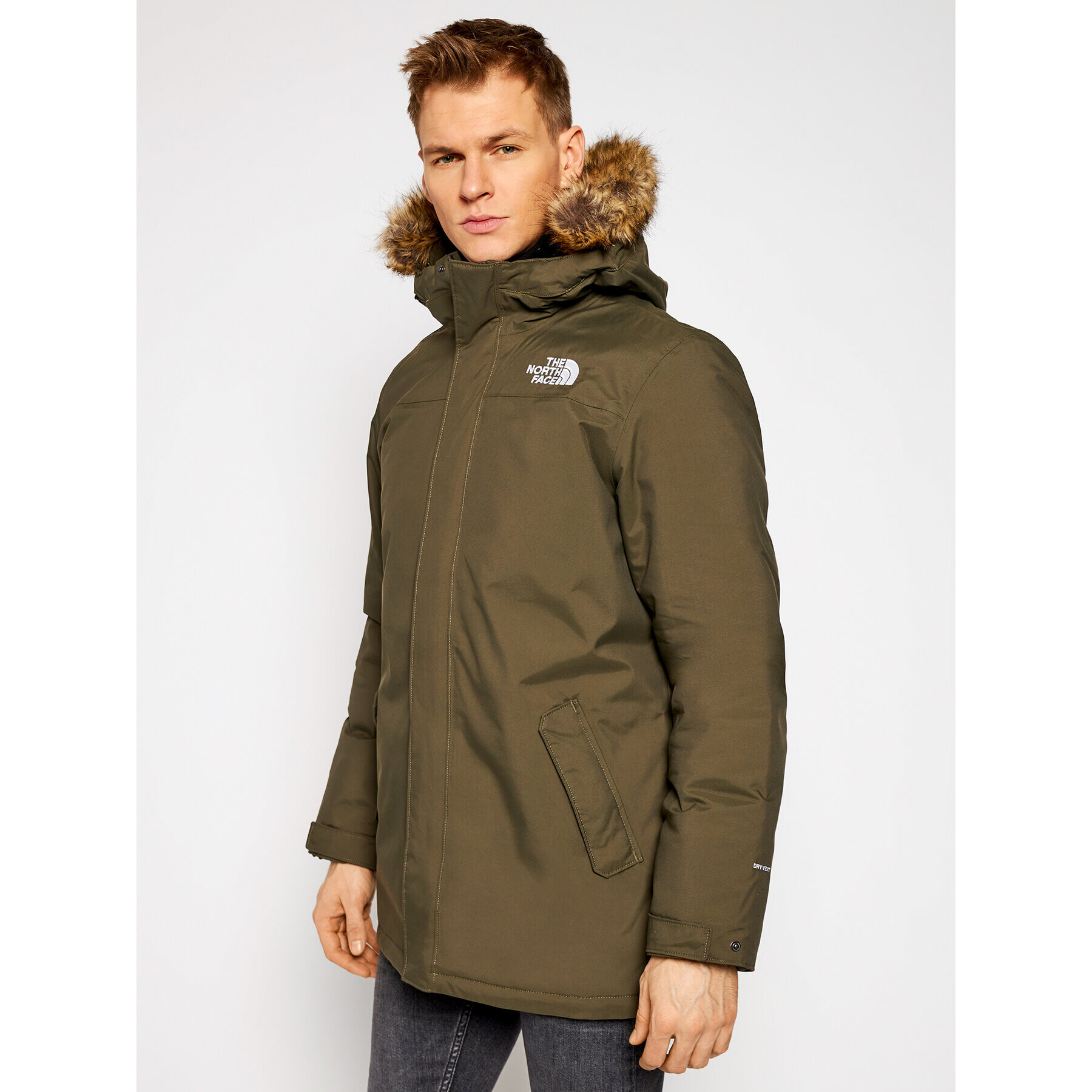 The North Face Зимно яке Zaneck NF0A4M8H21L1 Зелен Regular Fit - Pepit.bg