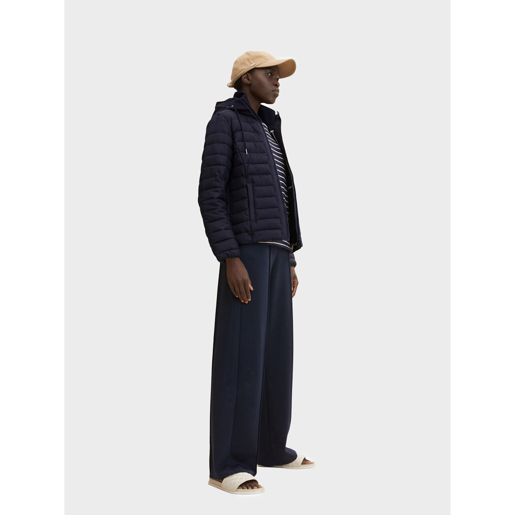 Tom Tailor Пухено яке 1031317 Тъмносин Regular Fit - Pepit.bg