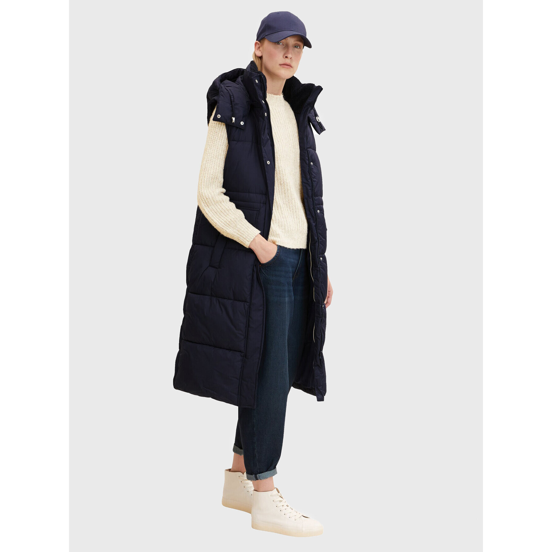 Tom Tailor Пухено яке 1032504 Тъмносин Regular Fit - Pepit.bg