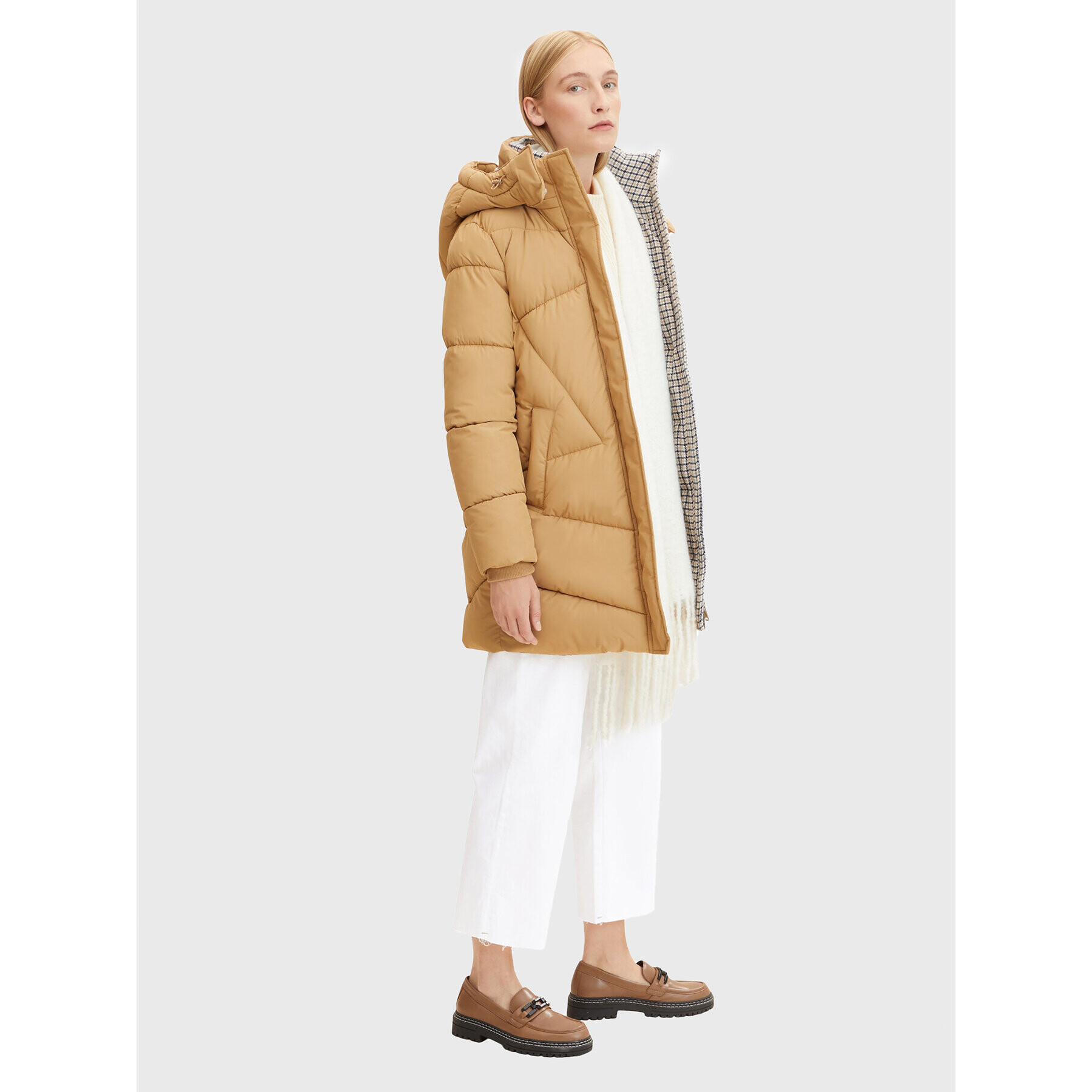 Tom Tailor Пухено яке 1033560 Бежов Regular Fit - Pepit.bg