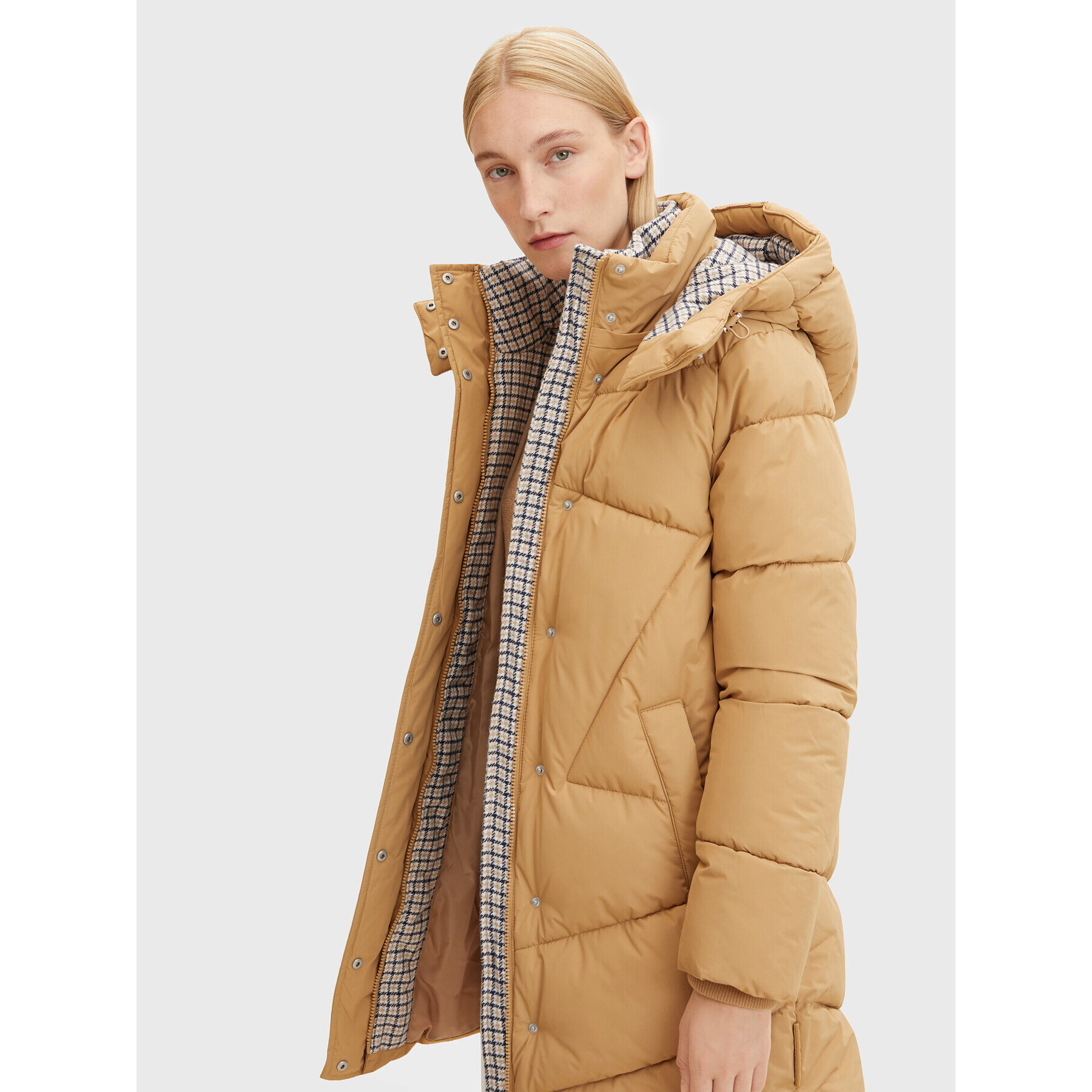 Tom Tailor Пухено яке 1033560 Бежов Regular Fit - Pepit.bg