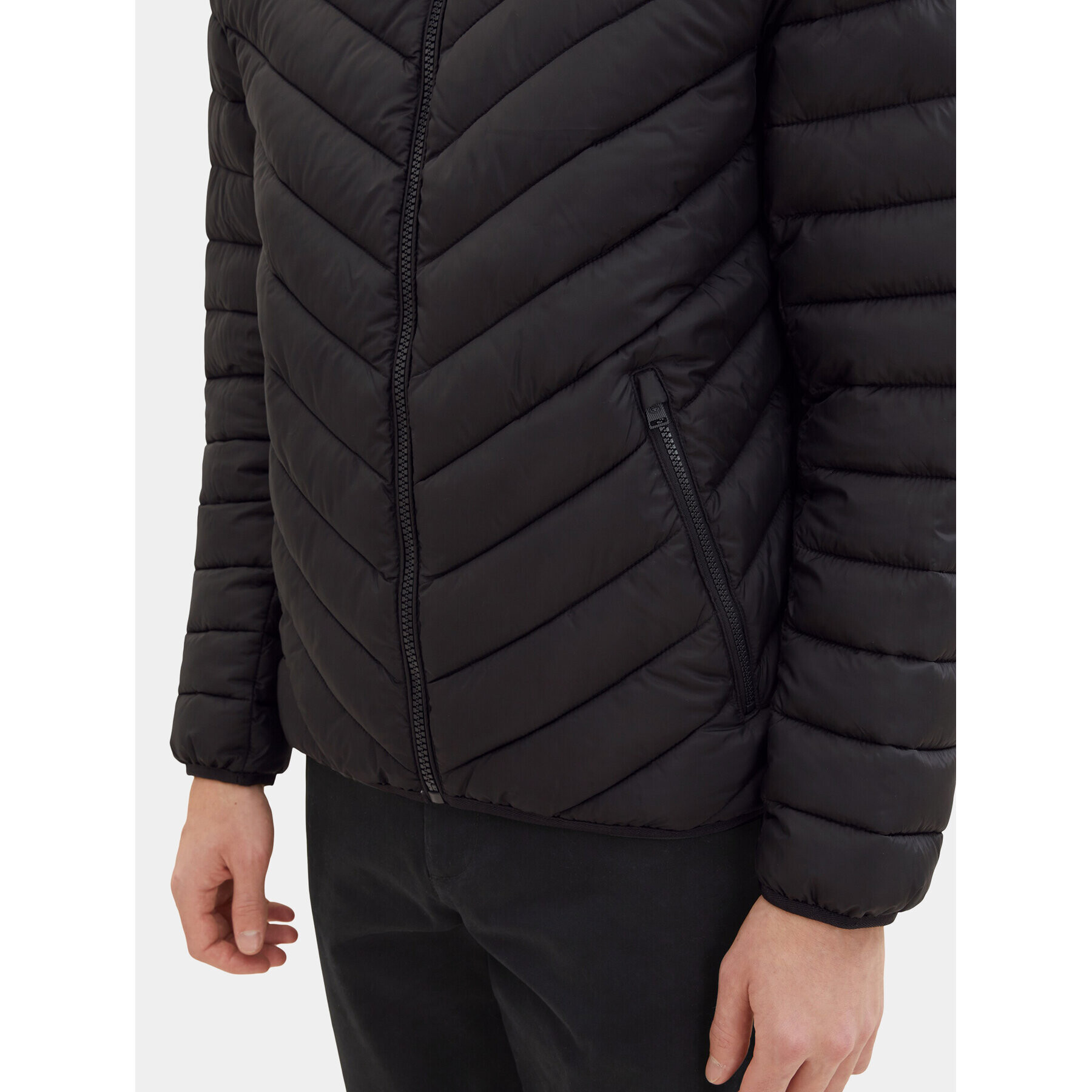Tom Tailor Пухено яке 1036073 Черен Regular Fit - Pepit.bg