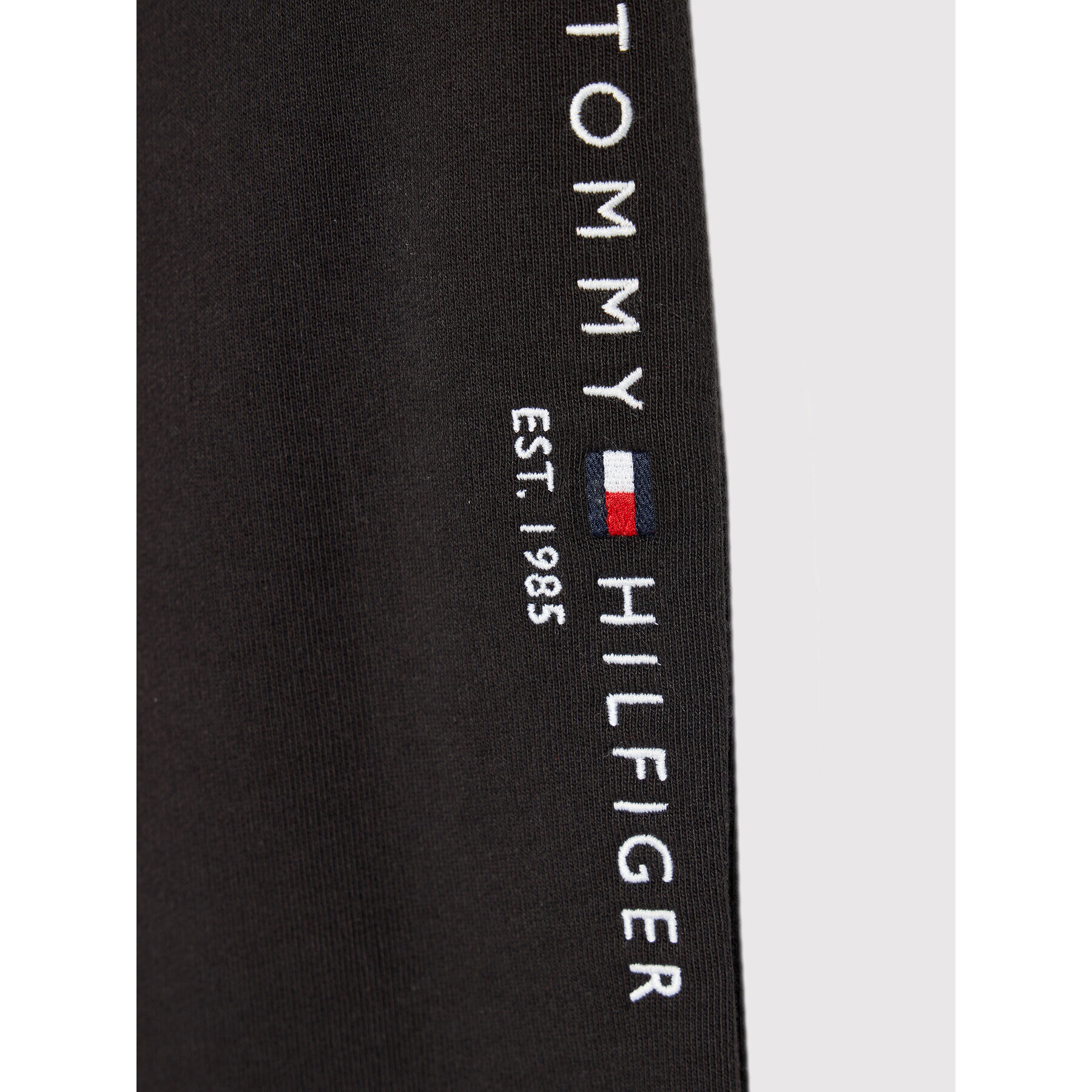Tommy Hilfiger Анцуг Essential Set KB0KB06174 D Черен Regular Fit - Pepit.bg