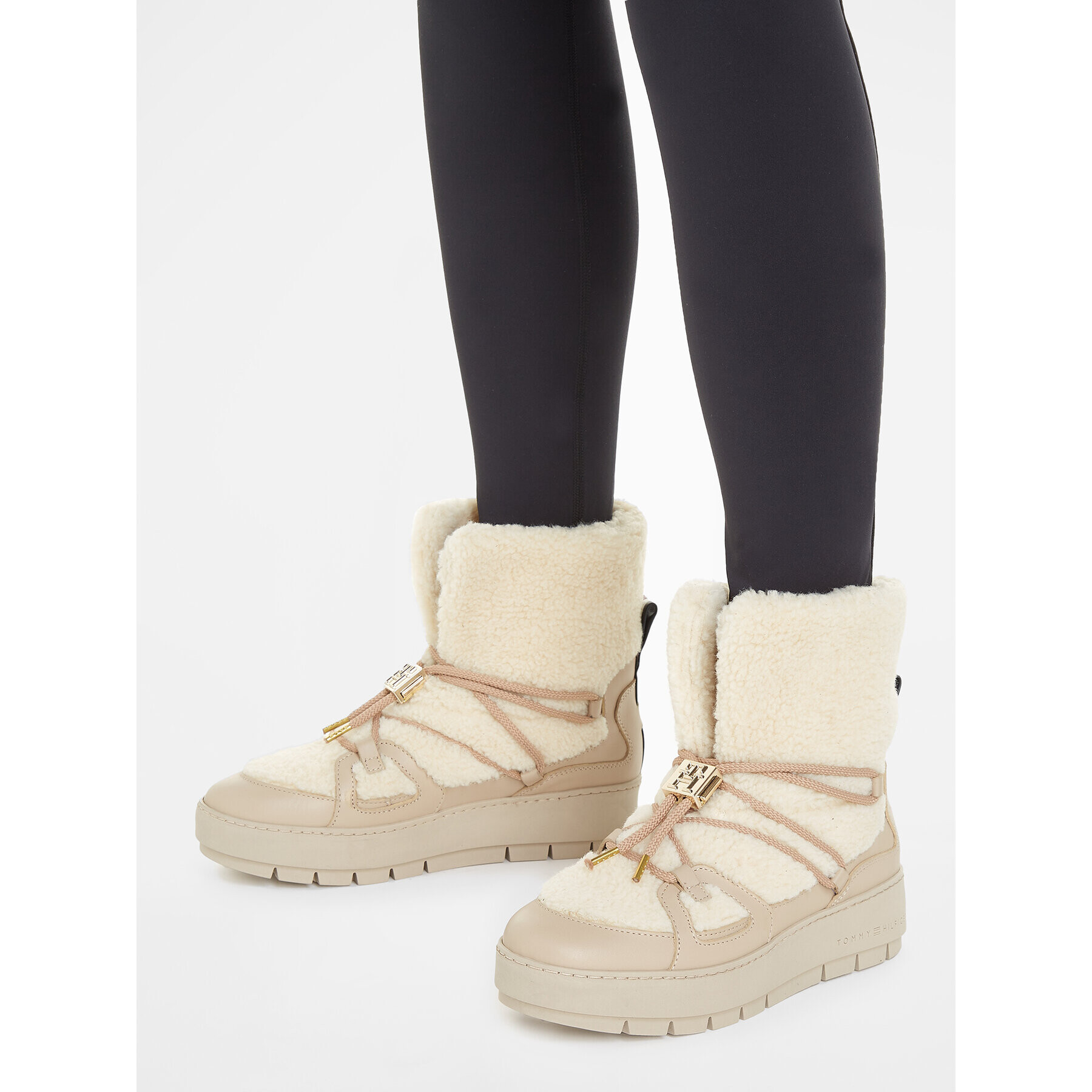 Tommy Hilfiger Апрески Tommy Teddy Snowboot FW0FW07505 Бежов - Pepit.bg