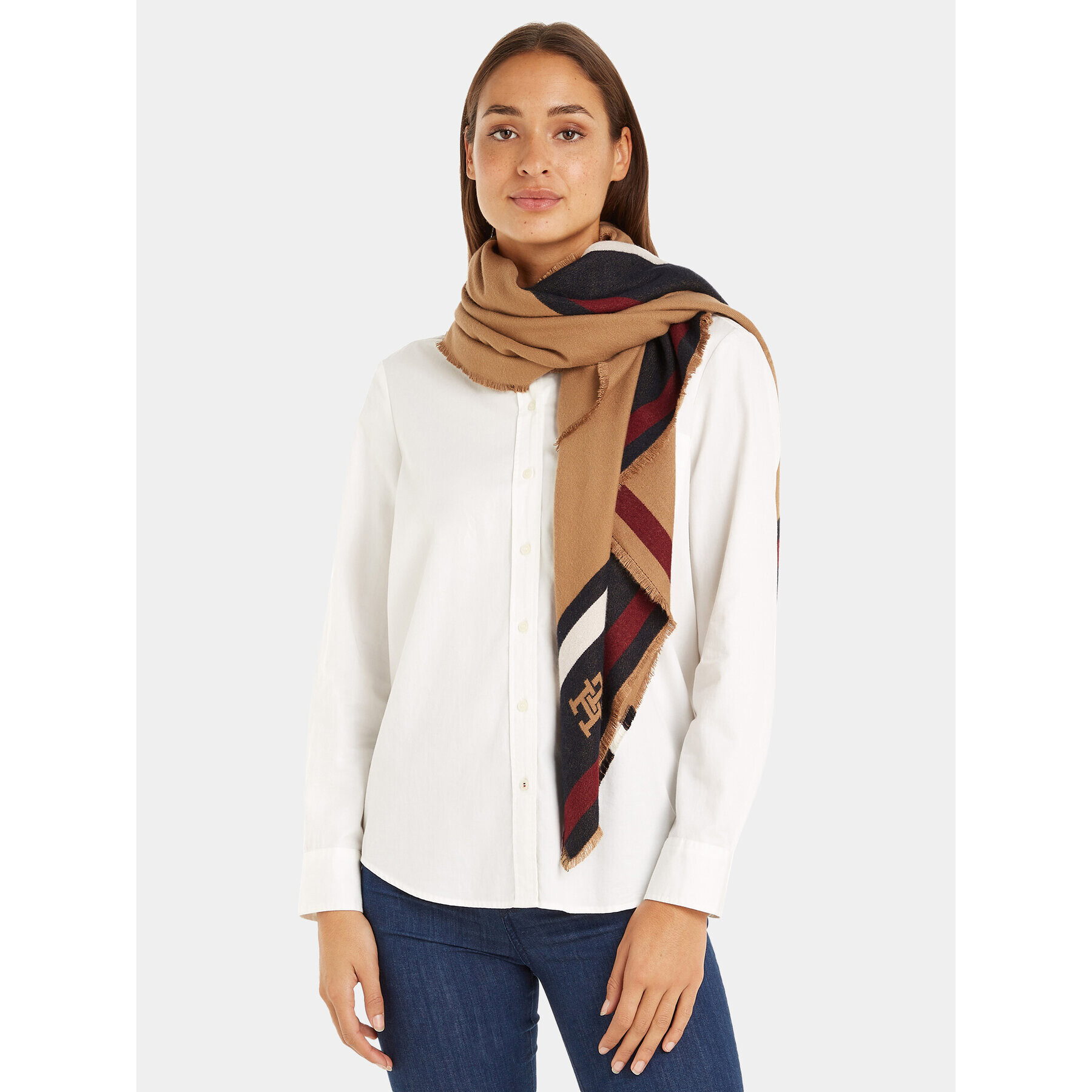 Tommy Hilfiger Бандана Th Feminine Large Square AW0AW15537 Кафяв - Pepit.bg