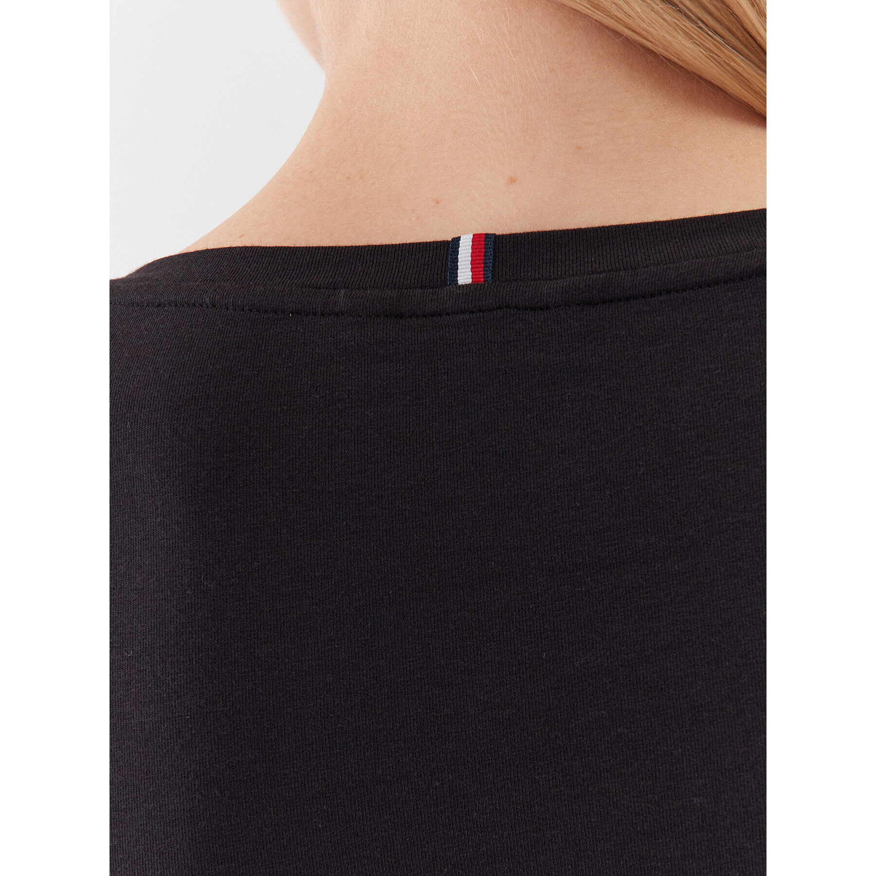 Tommy Hilfiger Блуза Modern WW0WW39147 Черен Slim Fit - Pepit.bg