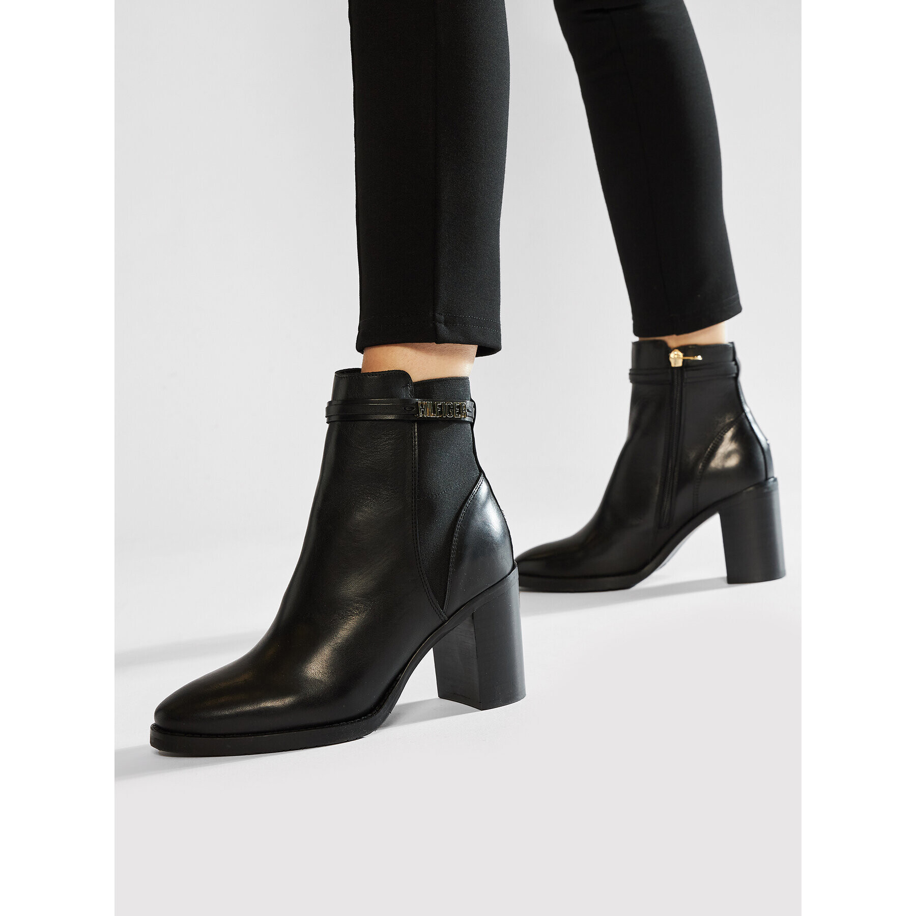 Tommy Hilfiger Боти Block Branding High Hell Boot FW0FW05153 Черен - Pepit.bg