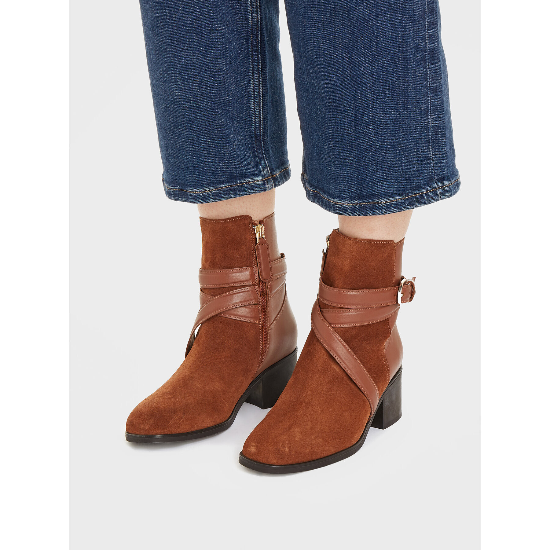 Tommy Hilfiger Боти Elevated Essential Midheel Boot FW0FW07515 Кафяв - Pepit.bg