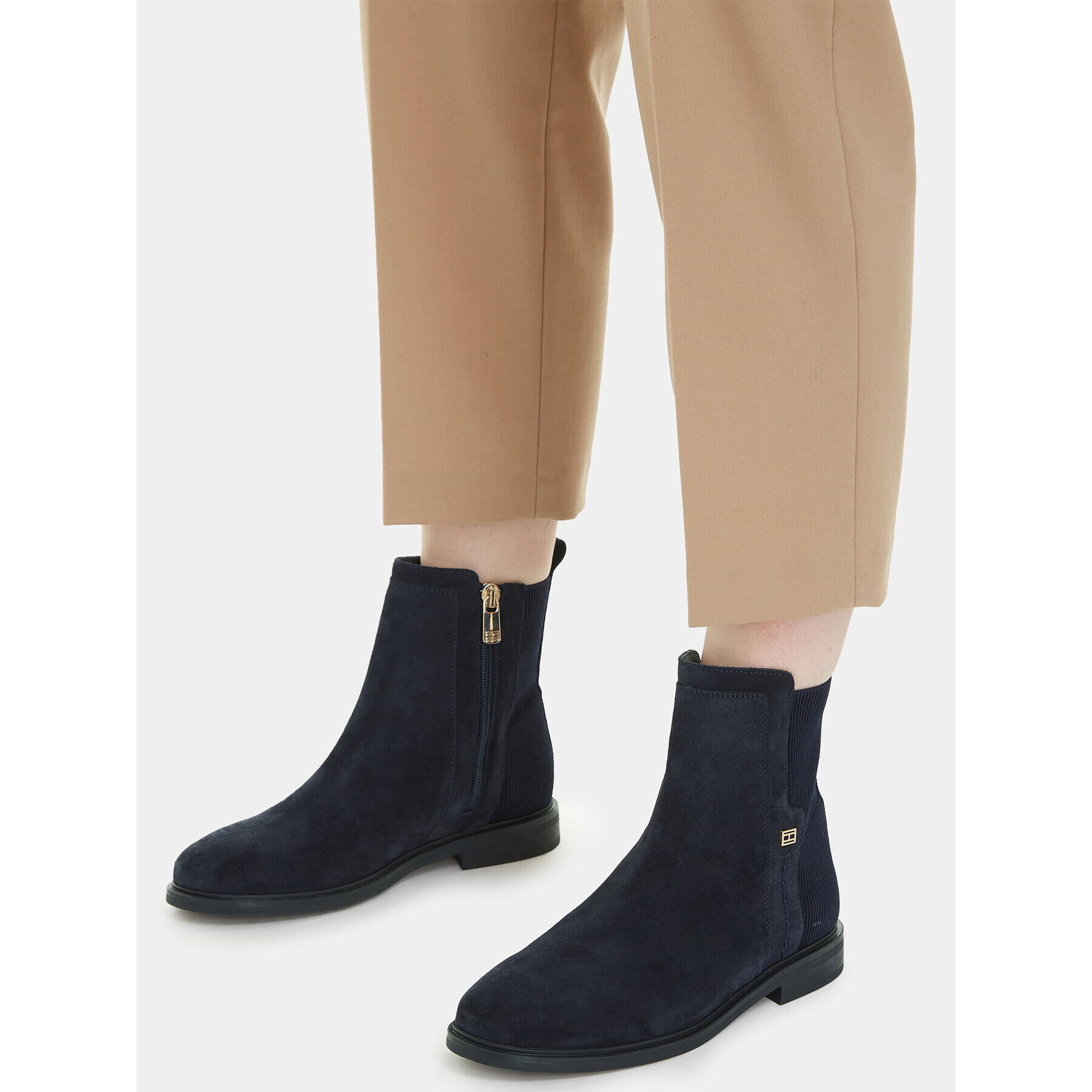 Tommy Hilfiger Боти Tommy Essentials Boot FW0FW07474 Син - Pepit.bg