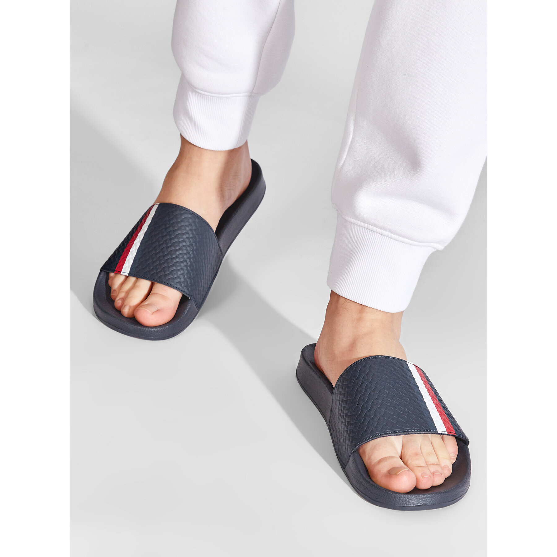 Tommy Hilfiger Чехли Corpoate Monogram Pool Slide FM0FM03975 Тъмносин - Pepit.bg