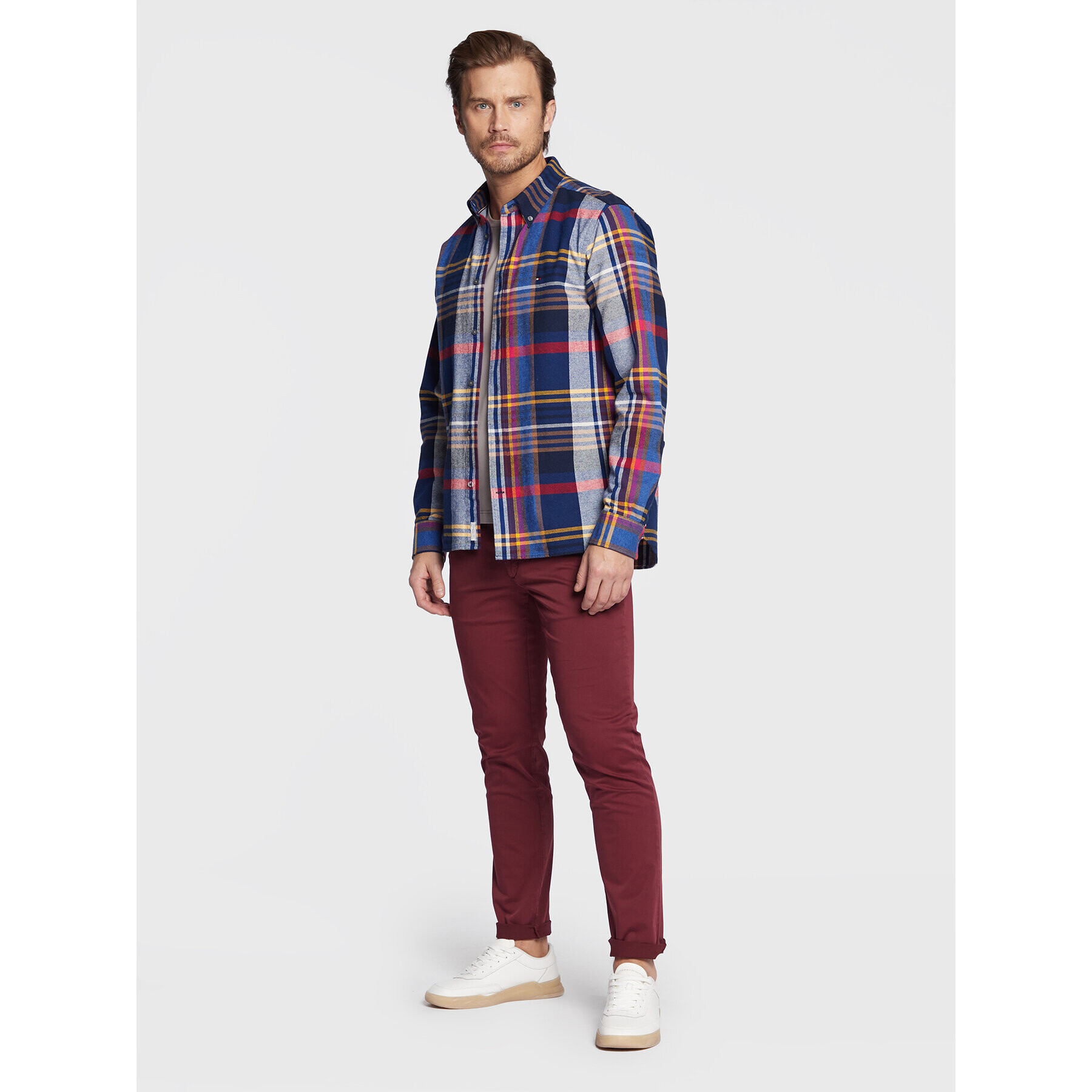 Tommy Hilfiger Чино панталони Bleecker MW0MW26839 Бордо Slim Fit - Pepit.bg