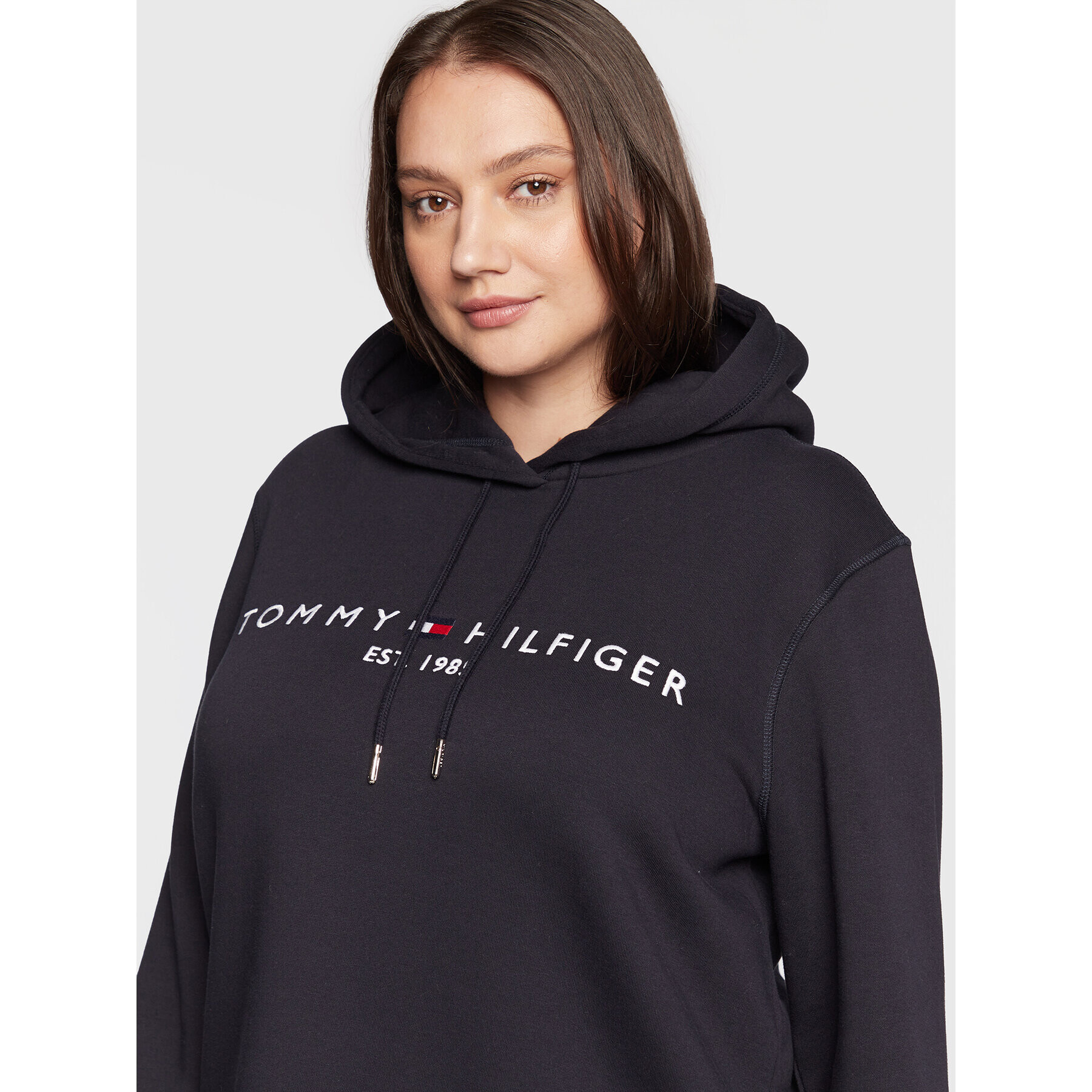 Tommy Hilfiger Curve Суитшърт Essential WW0WW29155 Тъмносин Regular Fit - Pepit.bg