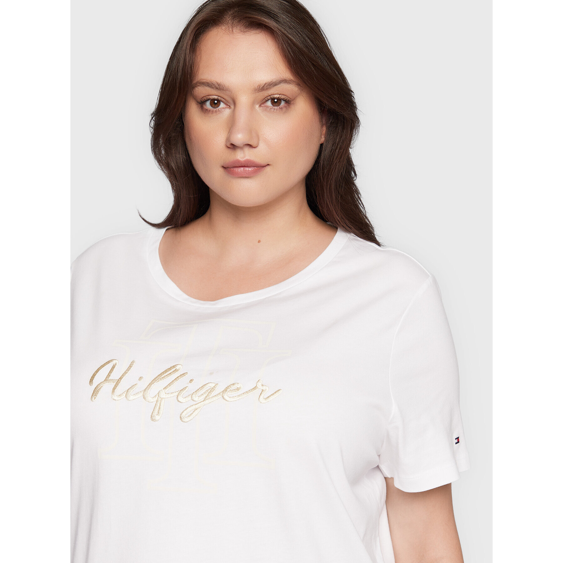 Tommy Hilfiger Curve Тишърт Script Logo WW0WW34320 Бял Regular Fit - Pepit.bg