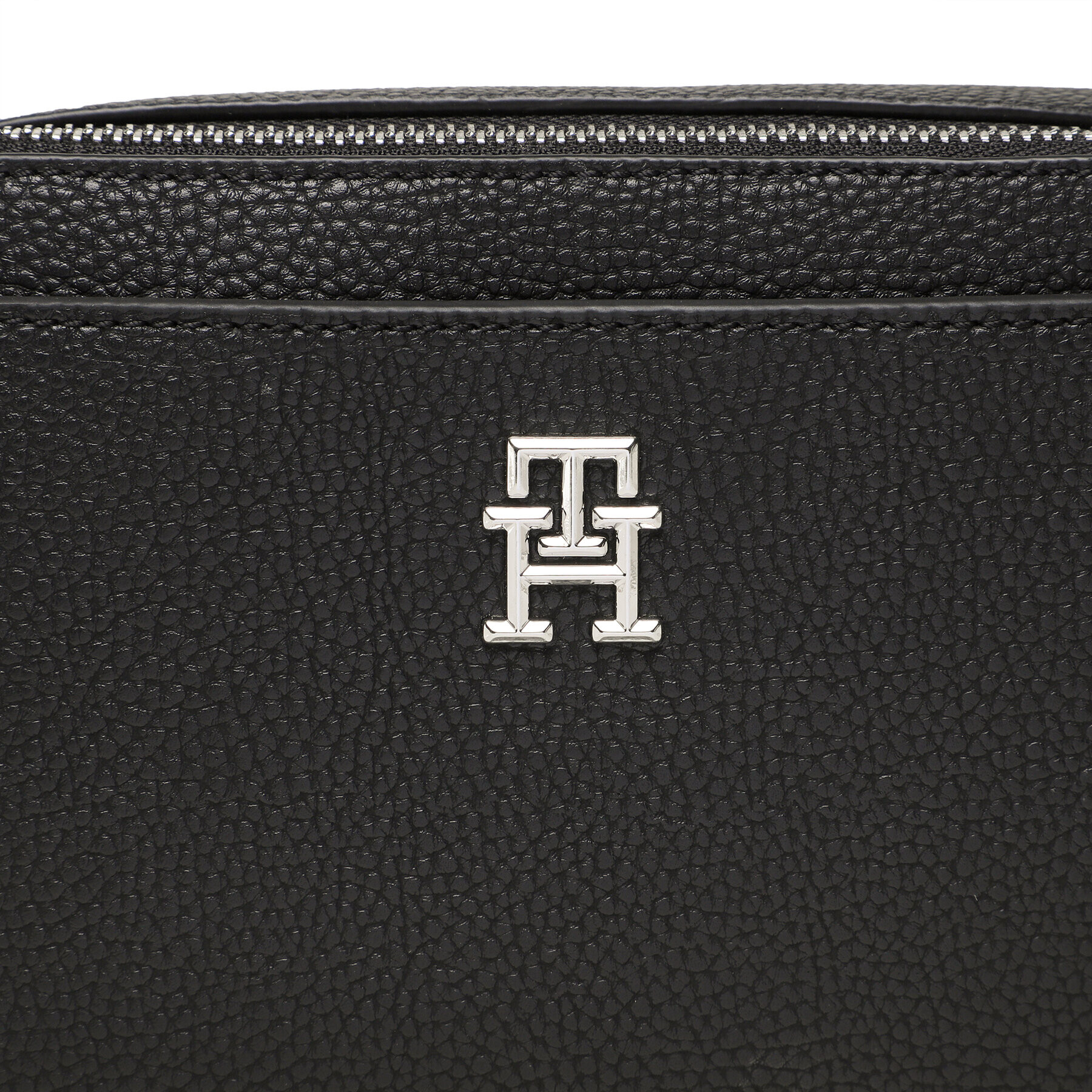 Tommy Hilfiger Дамска чанта Th Emblem Camera Bag AW0AW14501 Черен - Pepit.bg