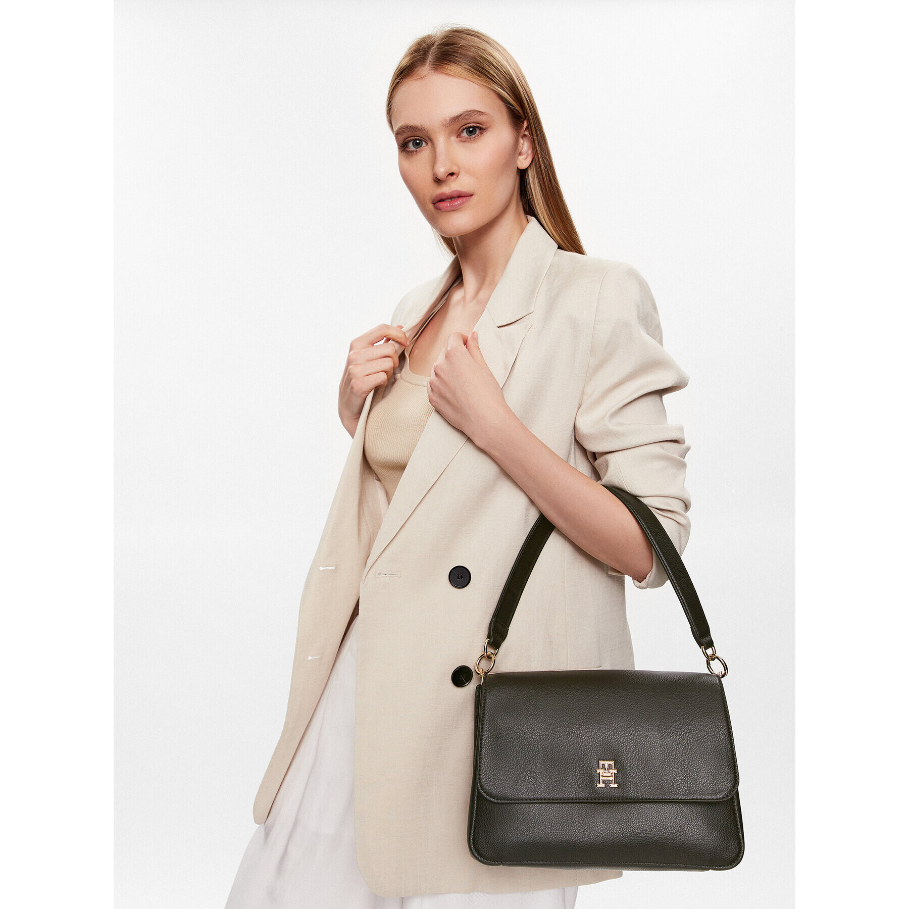 Tommy Hilfiger Дамска чанта Tommy Life Shoulder Bag AW0AW14510 Черен - Pepit.bg