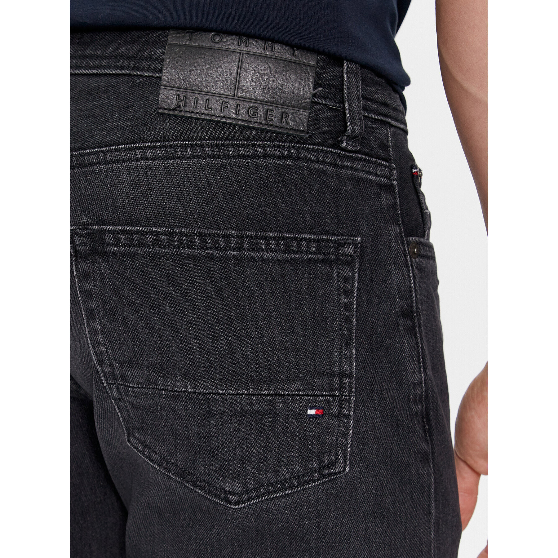 Tommy Hilfiger Дънки Regular Mercer Str Nick Black MW0MW34216 Черен Straight Leg - Pepit.bg