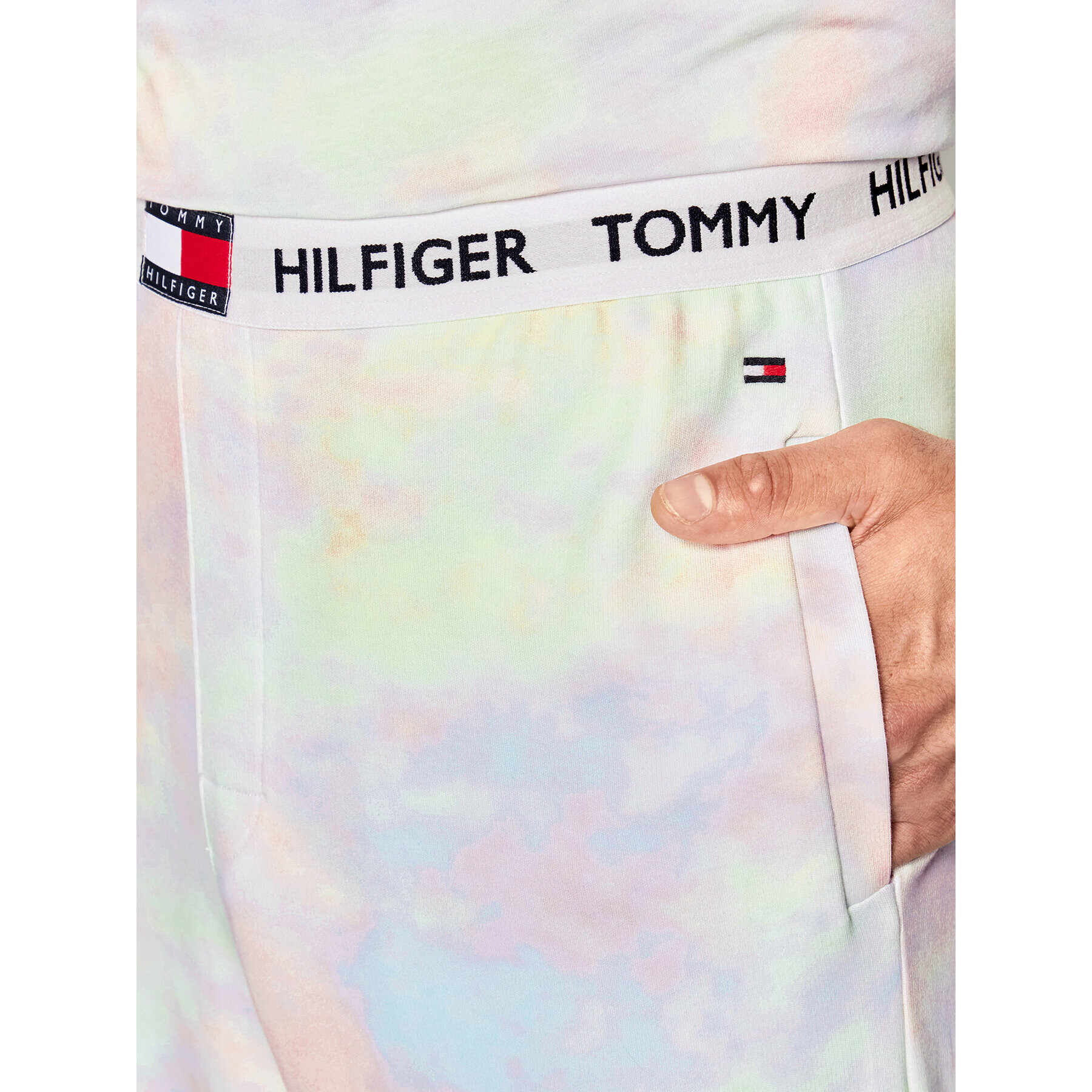 Tommy Hilfiger Долнище анцуг Cloud Dye UM0UM02588 Цветен Relaxed Fit - Pepit.bg