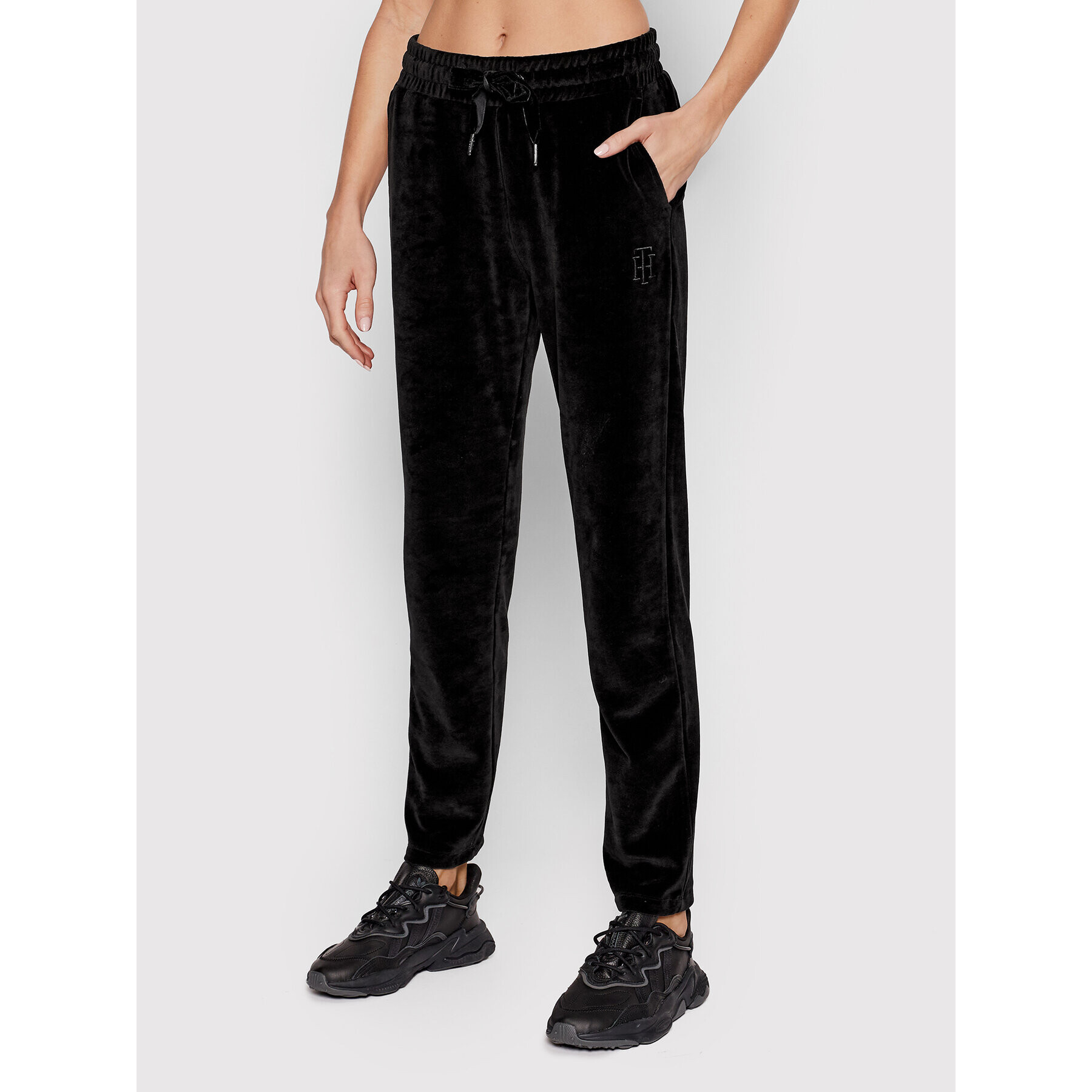 Tommy Hilfiger Долнище анцуг Velvet WW0WW33030 Черен Regular Fit - Pepit.bg