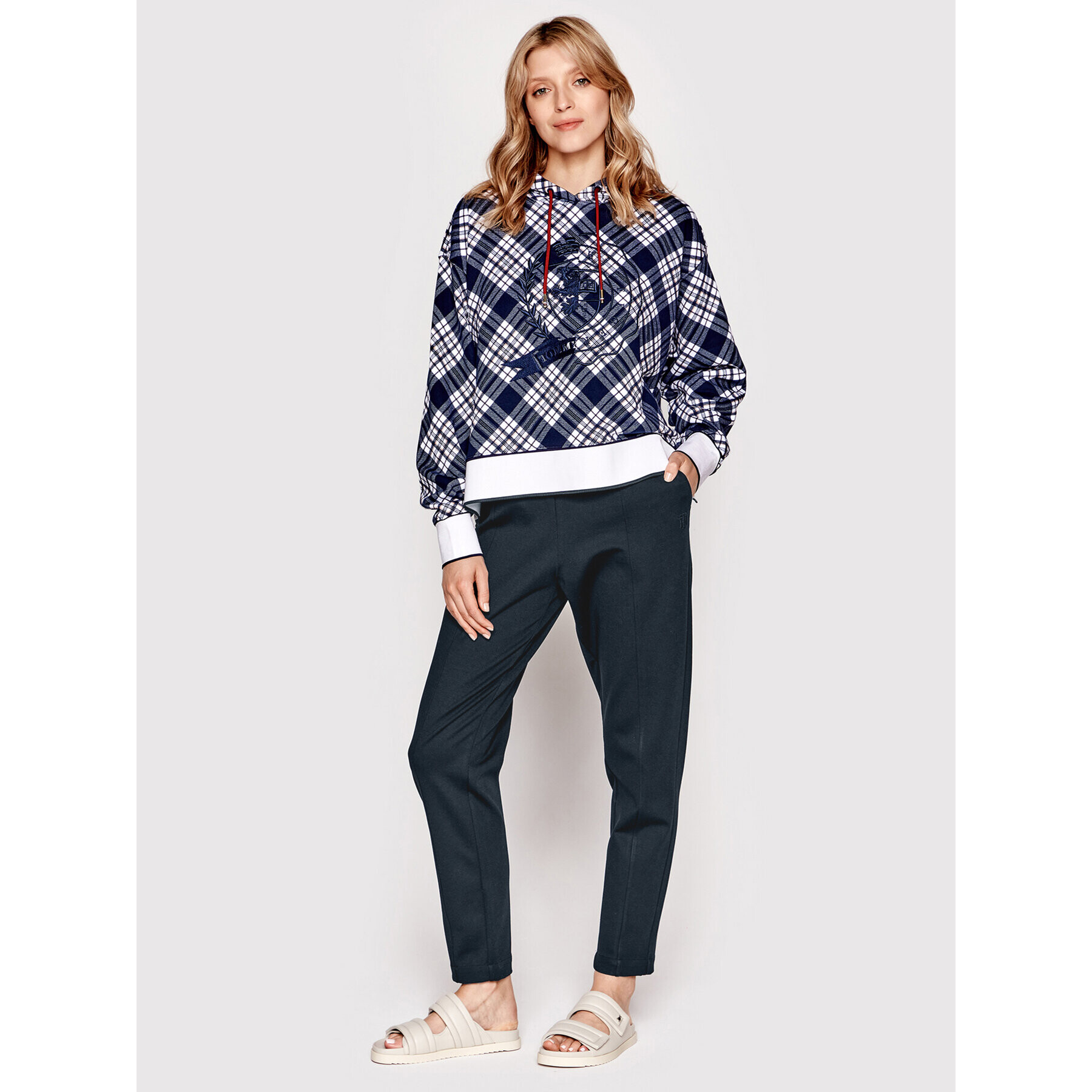 Tommy Hilfiger Долнище анцуг WW0WW33452 Тъмносин Relaxed Fit - Pepit.bg