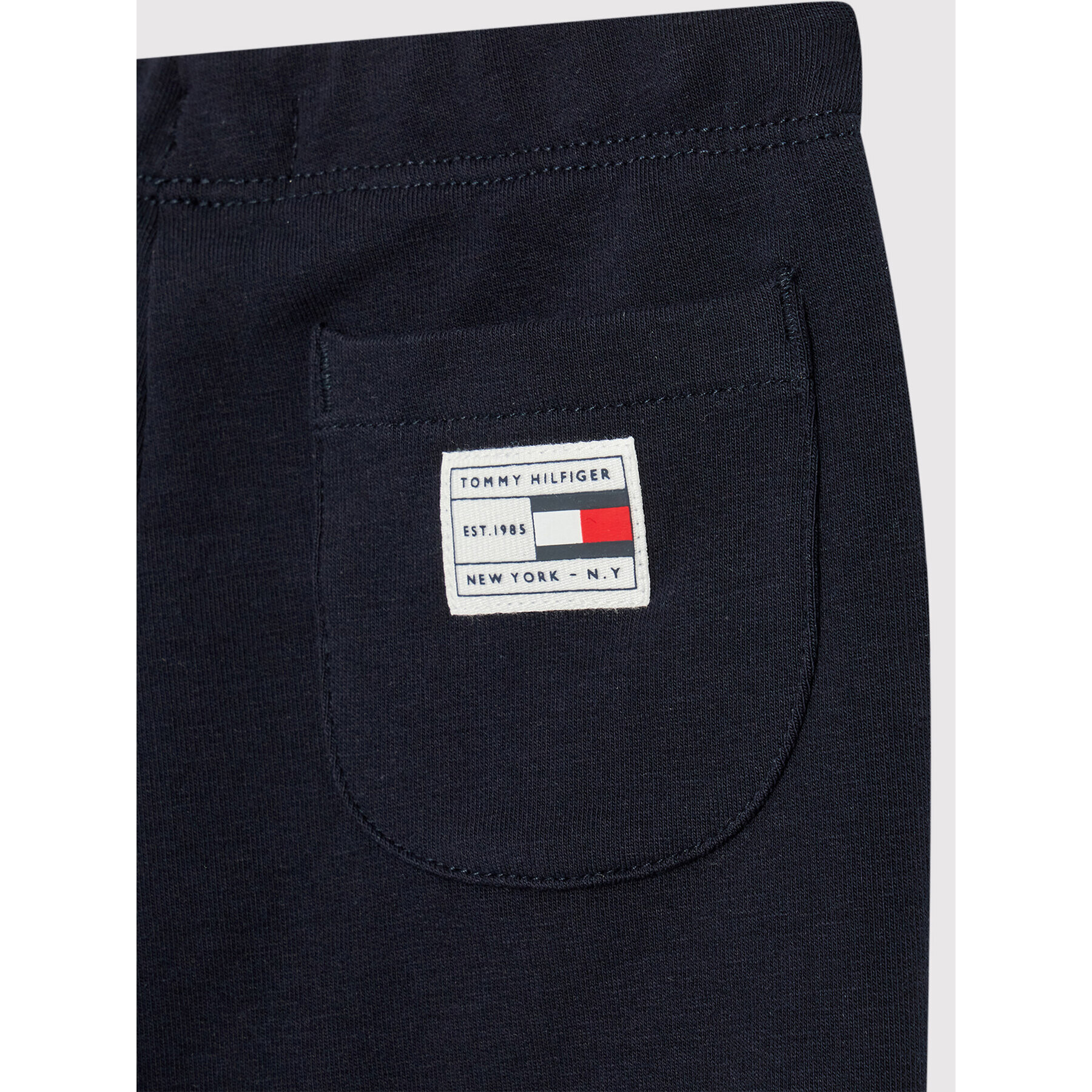 Tommy Hilfiger Долнище анцуг Baby Solid KN0KN01497 Черен Regular Fit - Pepit.bg