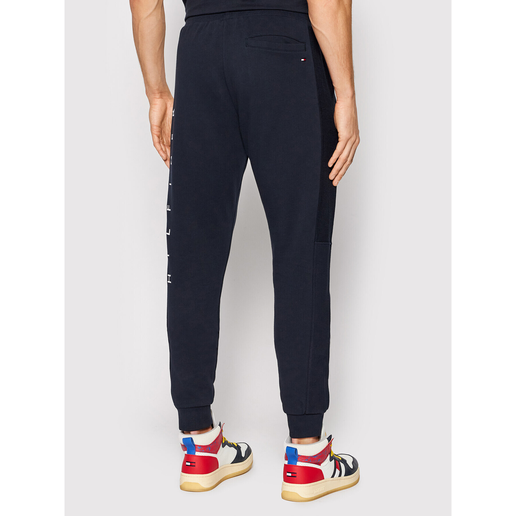 Tommy Hilfiger Долнище анцуг Mono Design MW0MW22154 Тъмносин Regular Fit - Pepit.bg