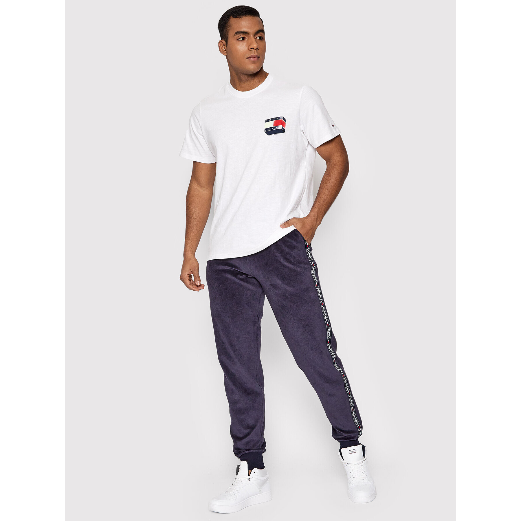 Tommy Hilfiger Долнище анцуг Track UM0UM01921 Тъмносин Regular Fit - Pepit.bg