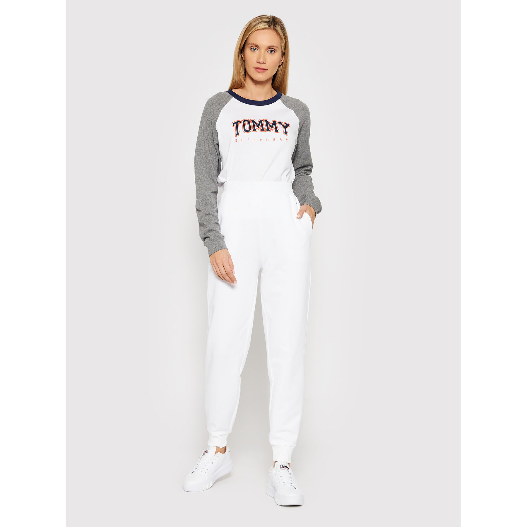 Tommy Hilfiger Долнище анцуг WW0WW32207 Бял Relaxed Fit - Pepit.bg