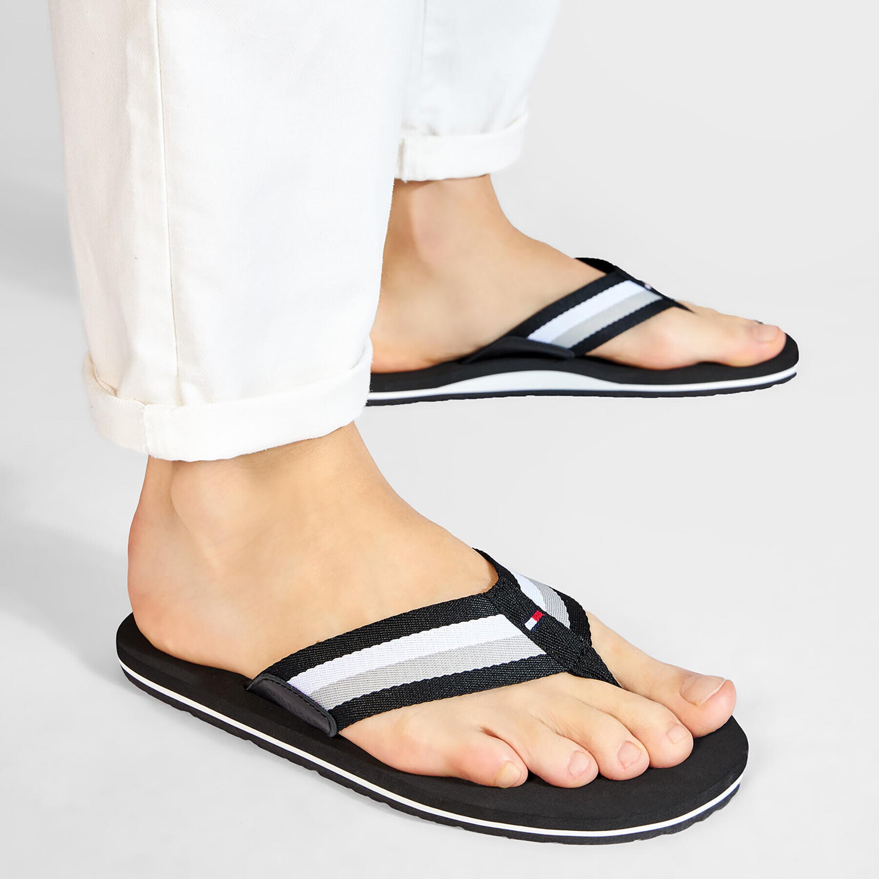 Tommy Hilfiger Джапанки Corporate Hilfiger Beach Sandal FM0FM03380 Черен - Pepit.bg