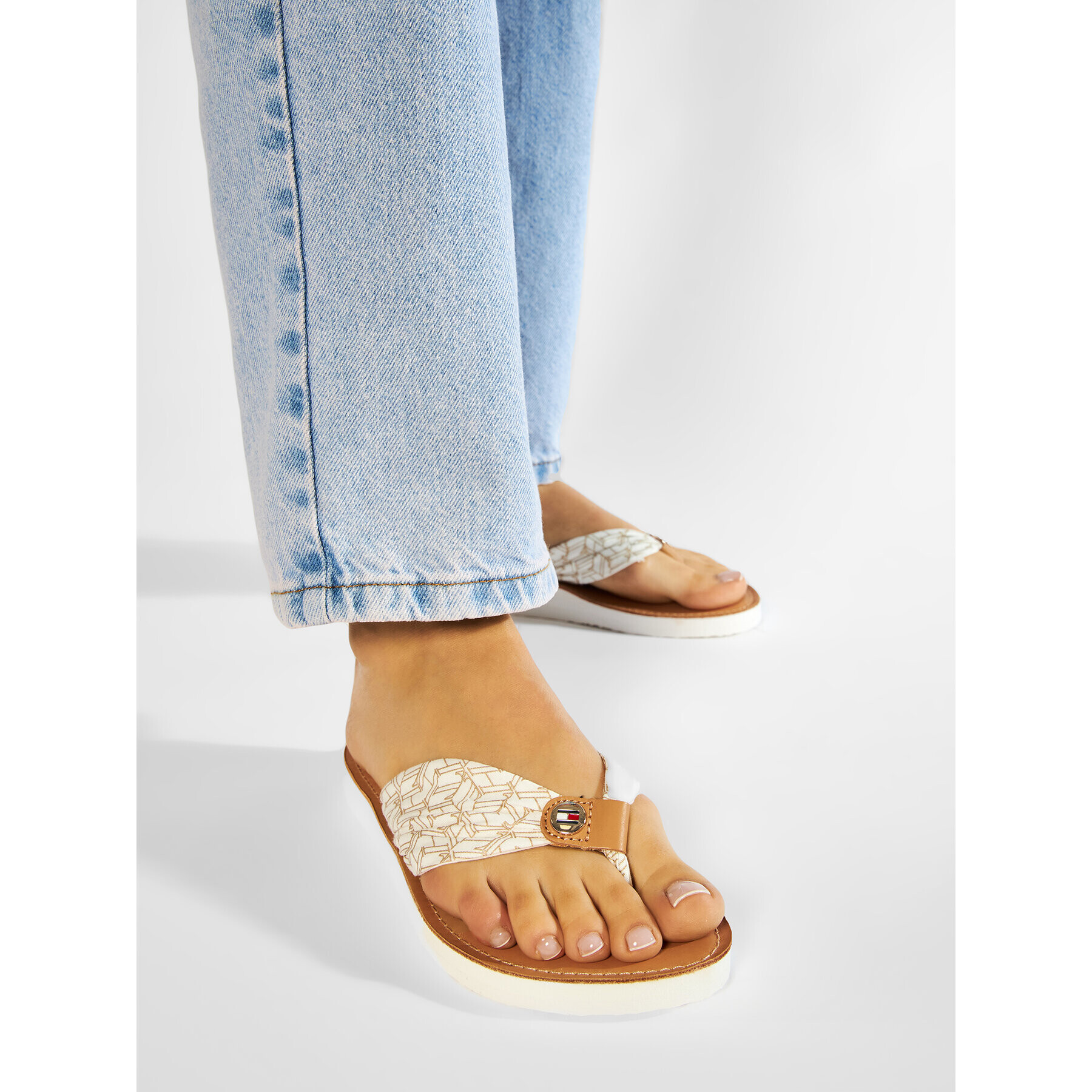 Tommy Hilfiger Джапанки Leather Footbed Th Beach Sandal FW0FW05659 Бял - Pepit.bg