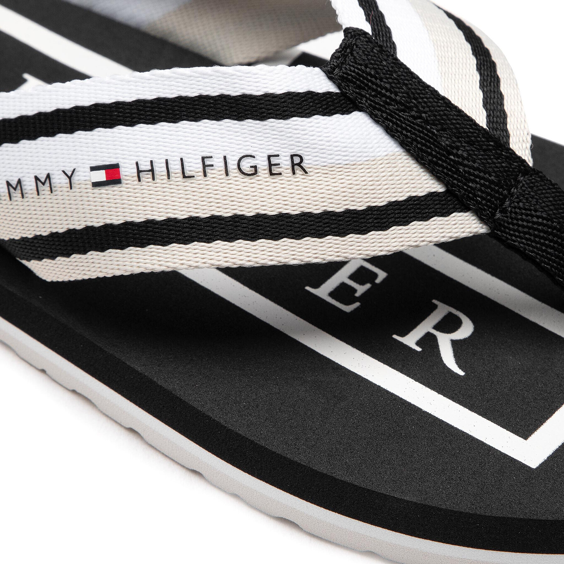 Tommy Hilfiger Джапанки Strips Hilfiger Beach Sandal FM0FM04066 Бежов - Pepit.bg