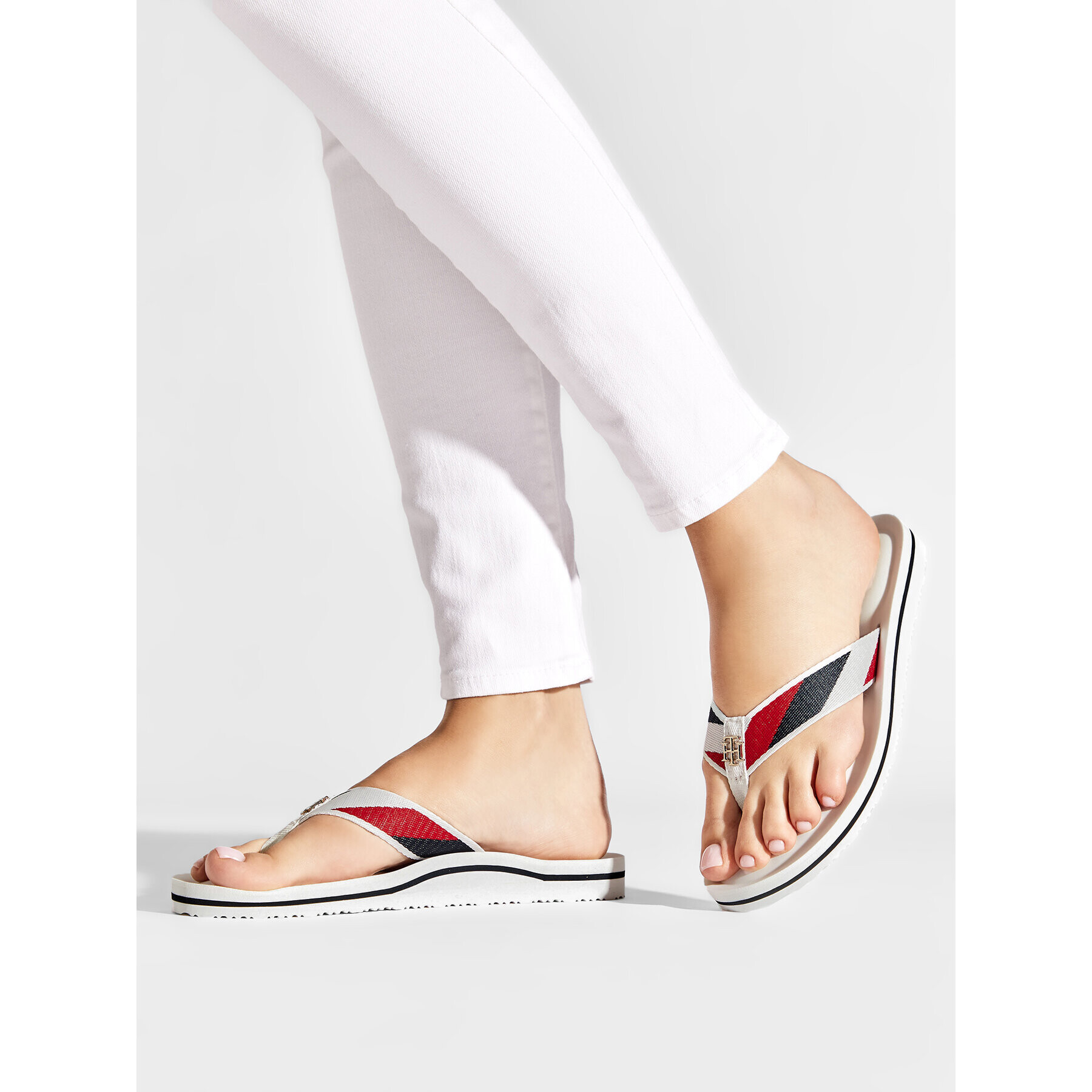 Tommy Hilfiger Джапанки Th Stripy Comfort Beach Sandal FW0FW06446 Цветен - Pepit.bg