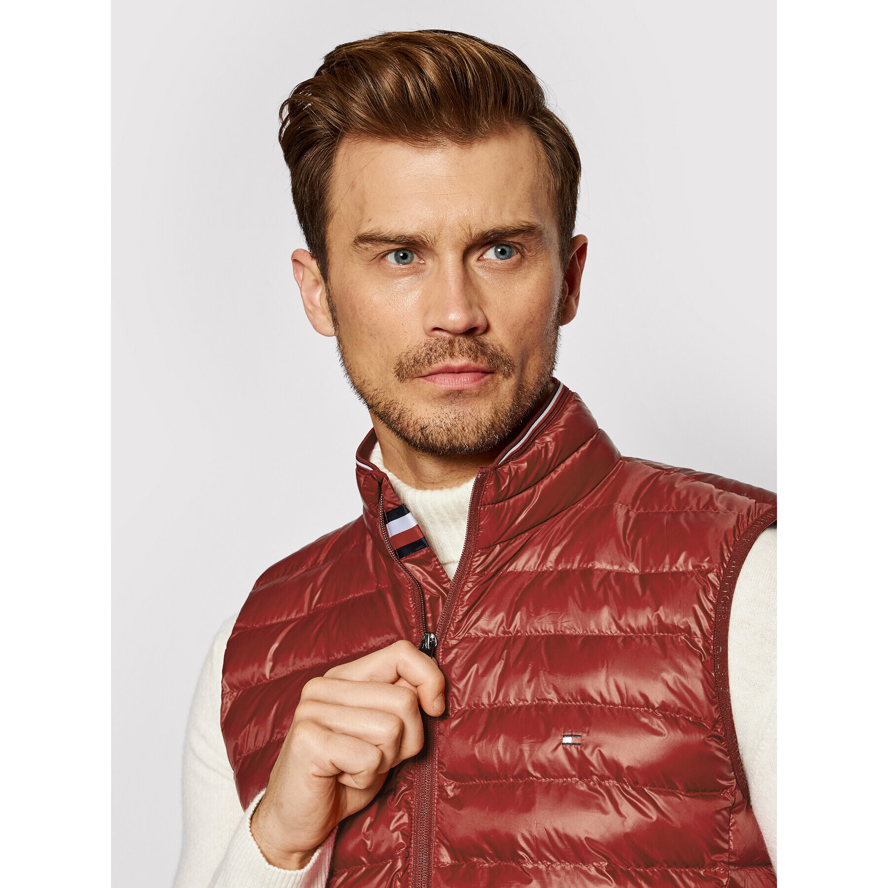 Tommy Hilfiger Елек Core Circular MW0MW18762 Червен Regular Fit - Pepit.bg