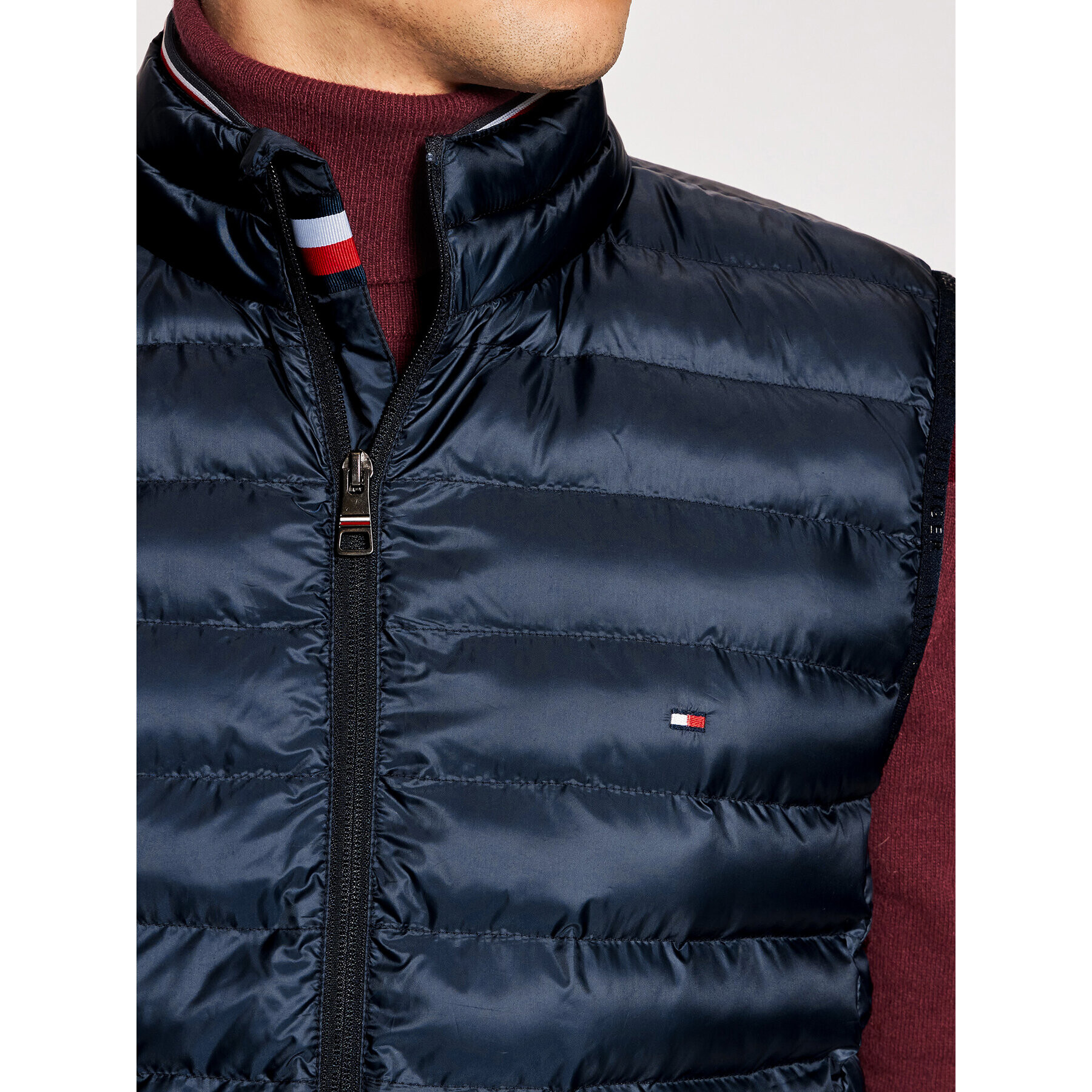 Tommy Hilfiger Елек Core Circular MW0MW18762 Тъмносин Regular Fit - Pepit.bg