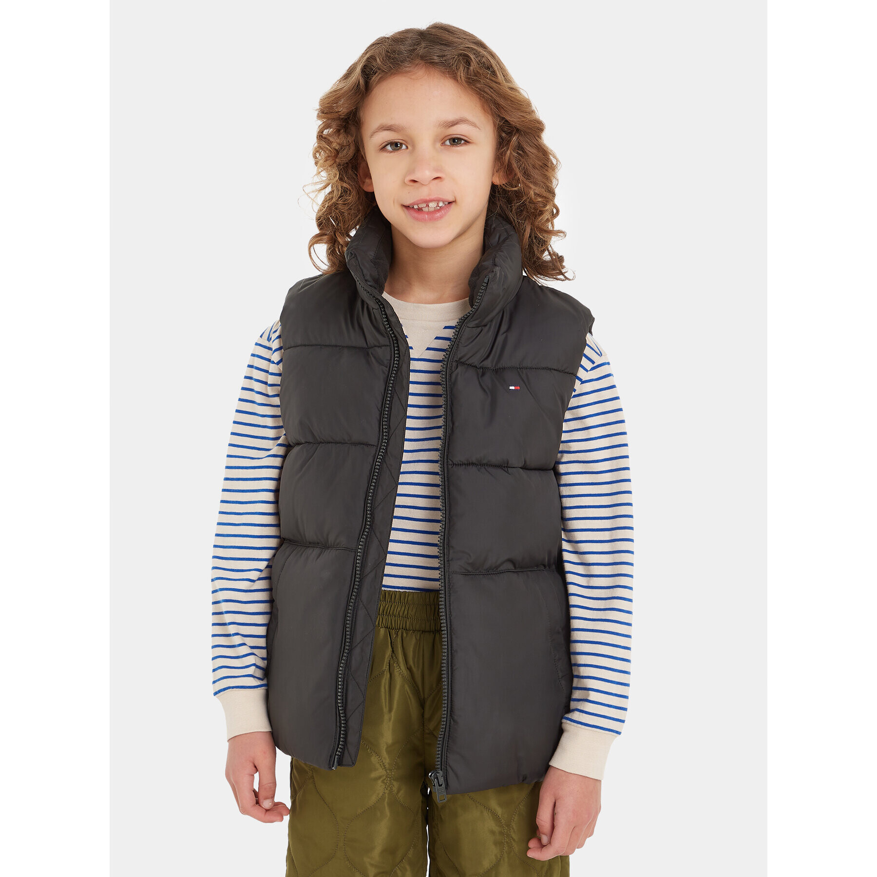 Tommy Hilfiger Елек Essential KB0KB08557 S Черен Regular Fit - Pepit.bg