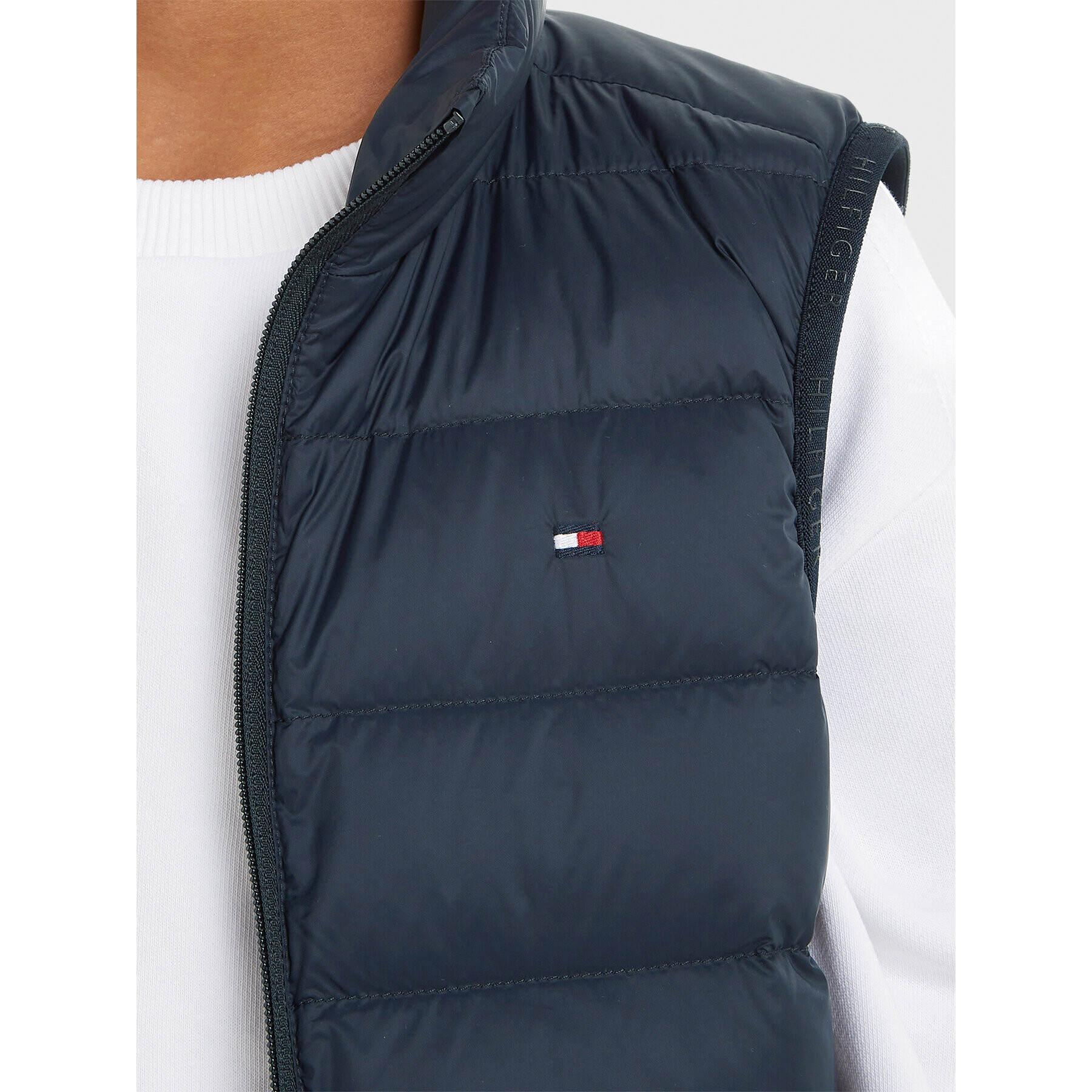 Tommy Hilfiger Елек Essential KS0KS00439 M Тъмносин Regular Fit - Pepit.bg