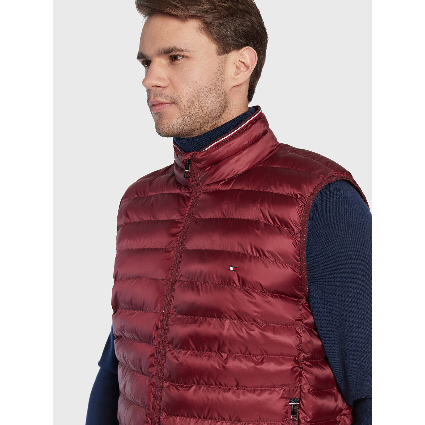 Tommy Hilfiger Елек MW0MW18762 Червен Regular Fit - Pepit.bg