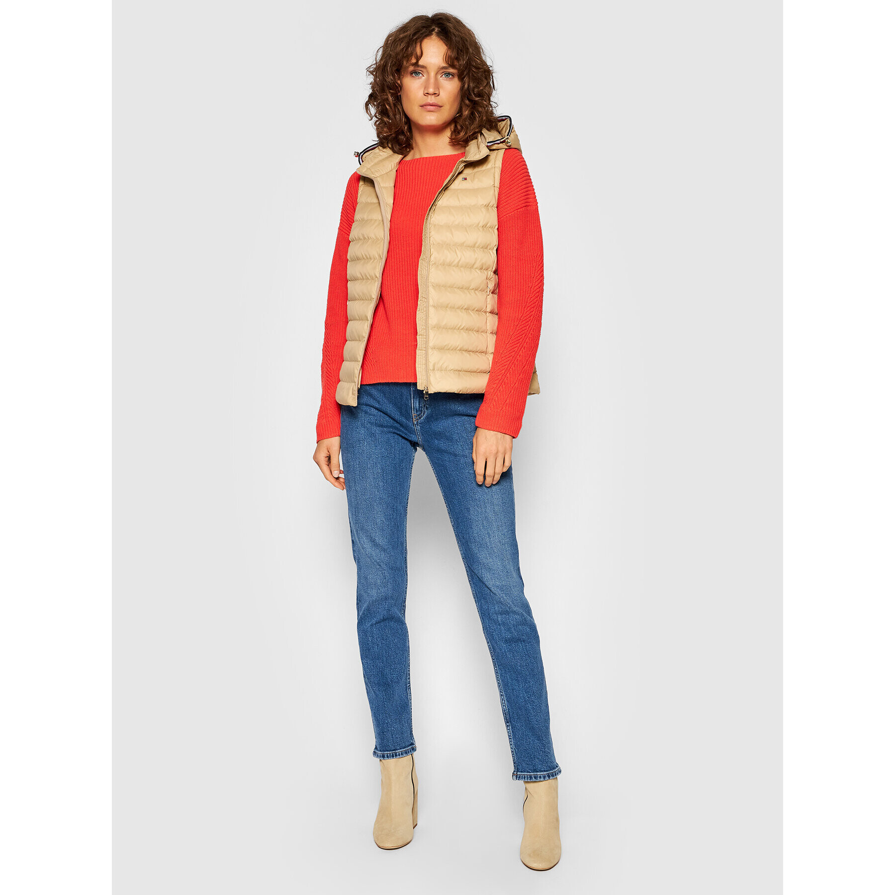 Tommy Hilfiger Елек Th Ess Lw Down Vest WW0WW30841 Бежов Regular Fit - Pepit.bg