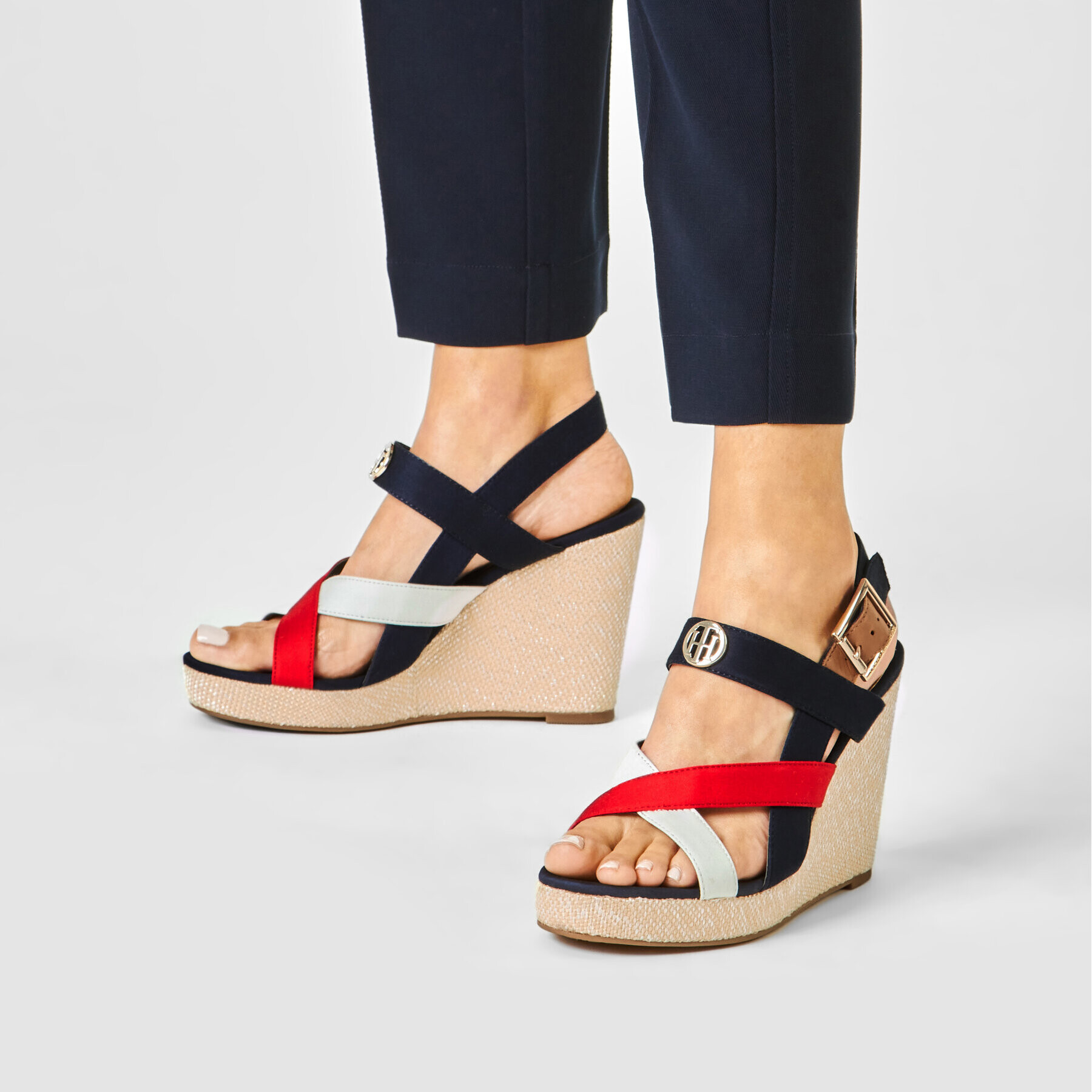 Tommy Hilfiger Еспадрили Basic Hardware High Wedge Sandal FW0FW04739 Тъмносин - Pepit.bg