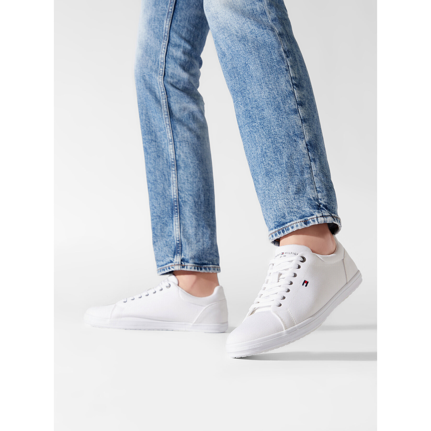 Tommy Hilfiger Гуменки Iconic Vulc Mesh Logo FM0FM04034 Бял - Pepit.bg