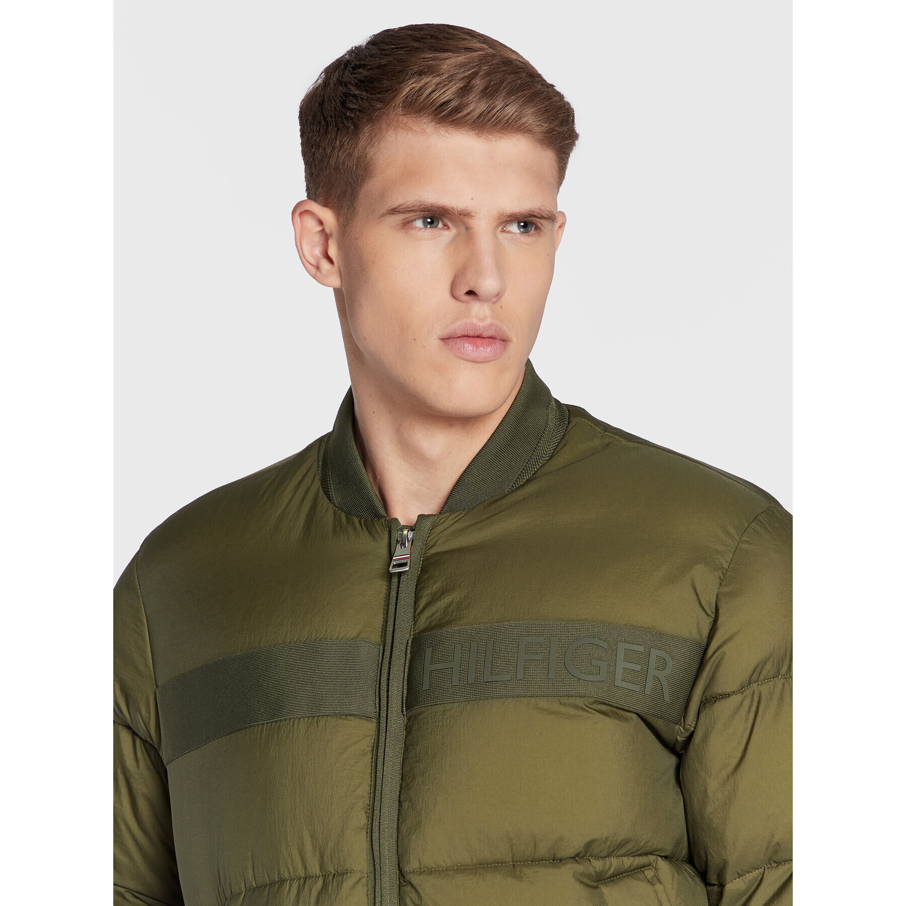 Tommy Hilfiger Яке бомбър MW0MW28722 Зелен Regular Fit - Pepit.bg