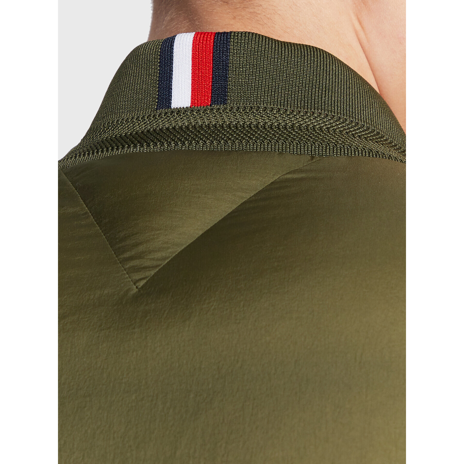Tommy Hilfiger Яке бомбър MW0MW28722 Зелен Regular Fit - Pepit.bg