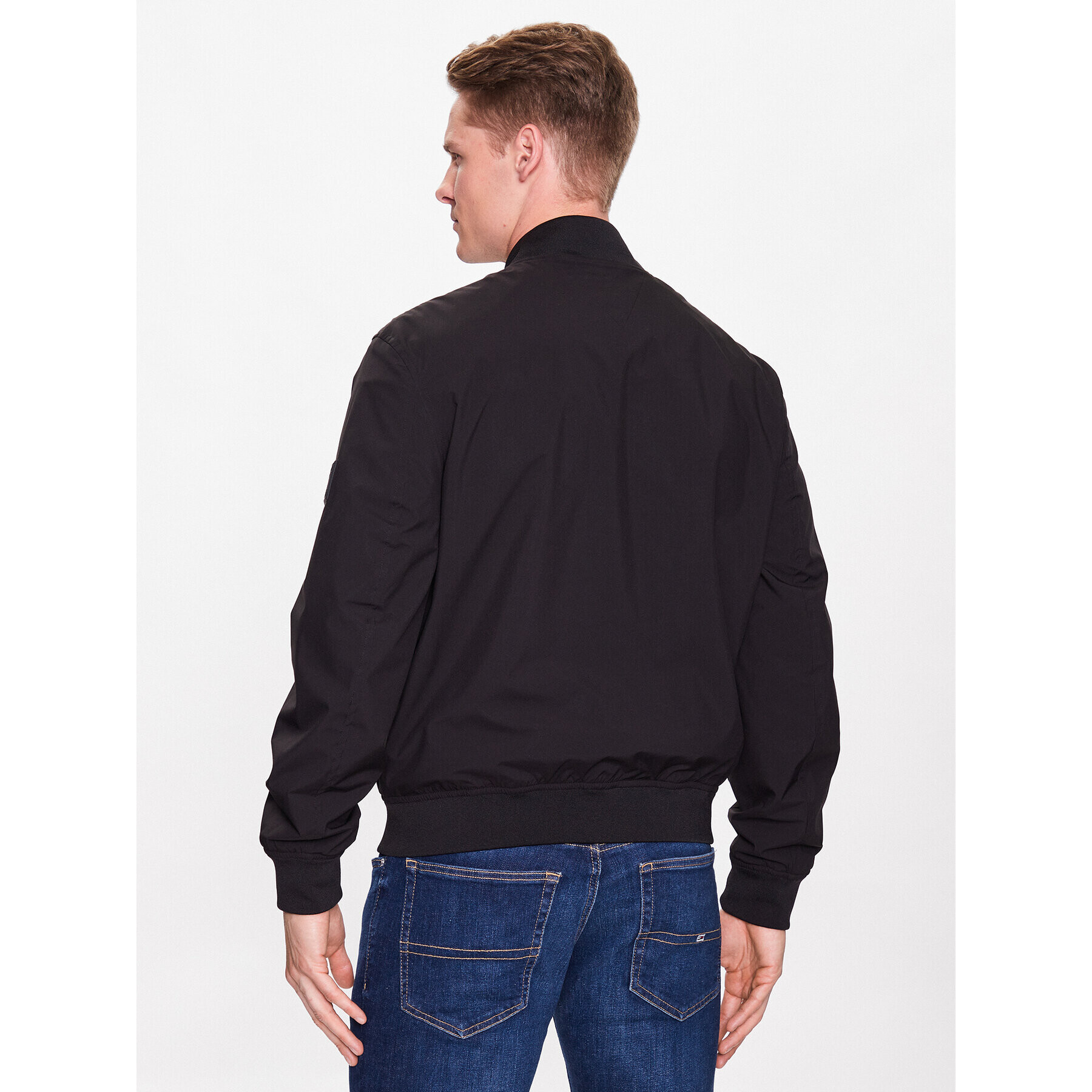 Tommy Hilfiger Яке бомбър Th Protect MW0MW31338 Черен Regular Fit - Pepit.bg