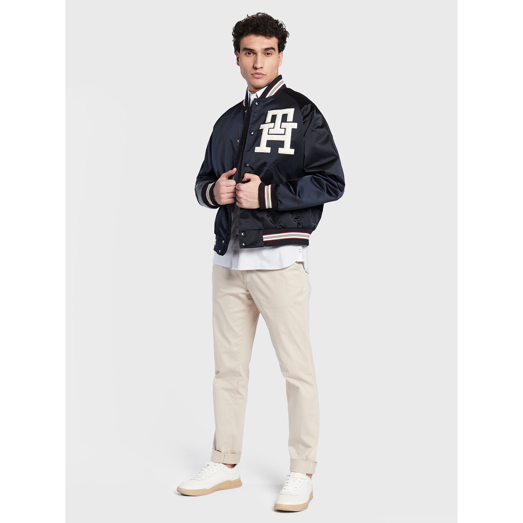 Tommy Hilfiger Яке бомбър Varsity MW0MW29017 Тъмносин Regular Fit - Pepit.bg