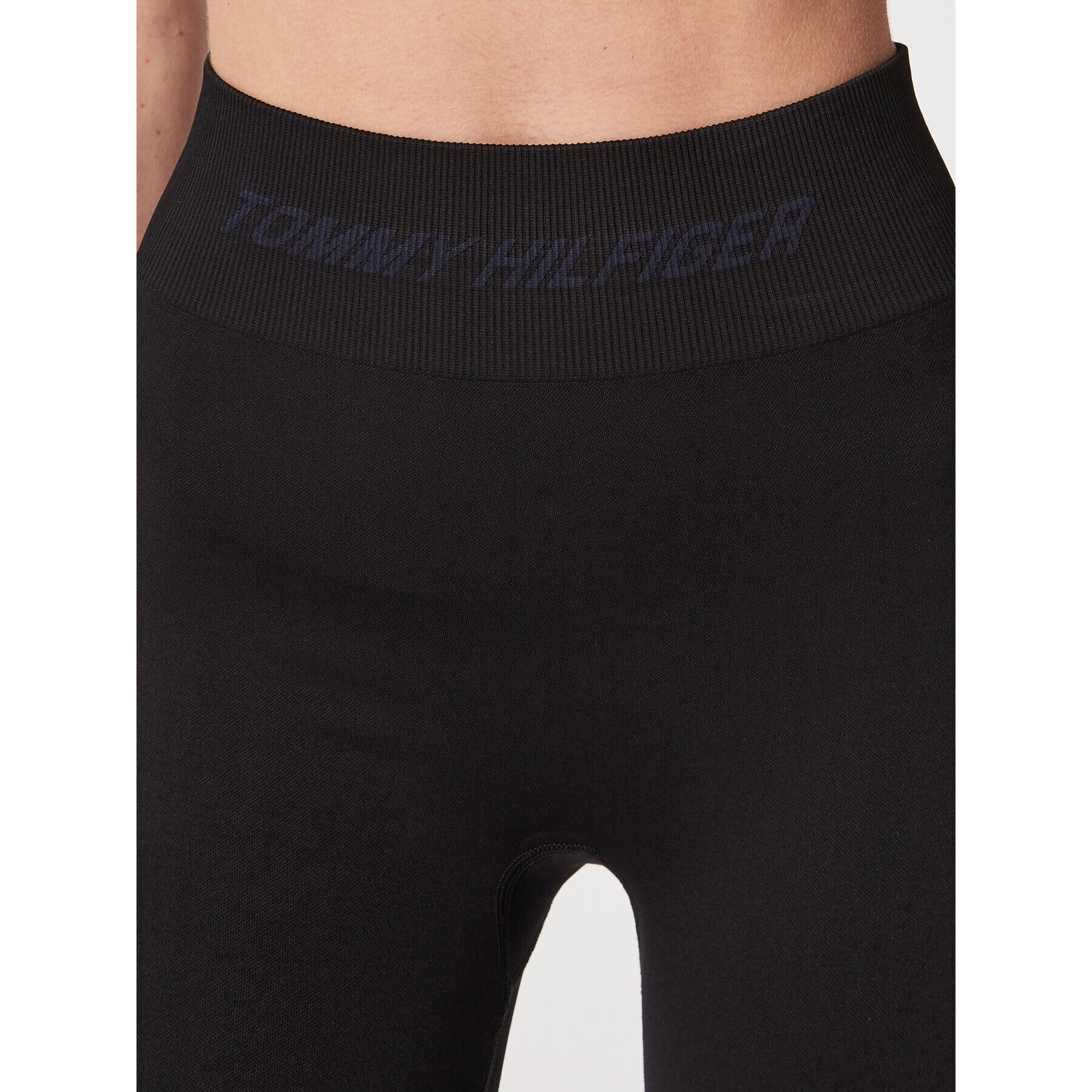 Tommy Hilfiger Клин Shiny Seamless S10S101502 Черен Slim Fit - Pepit.bg