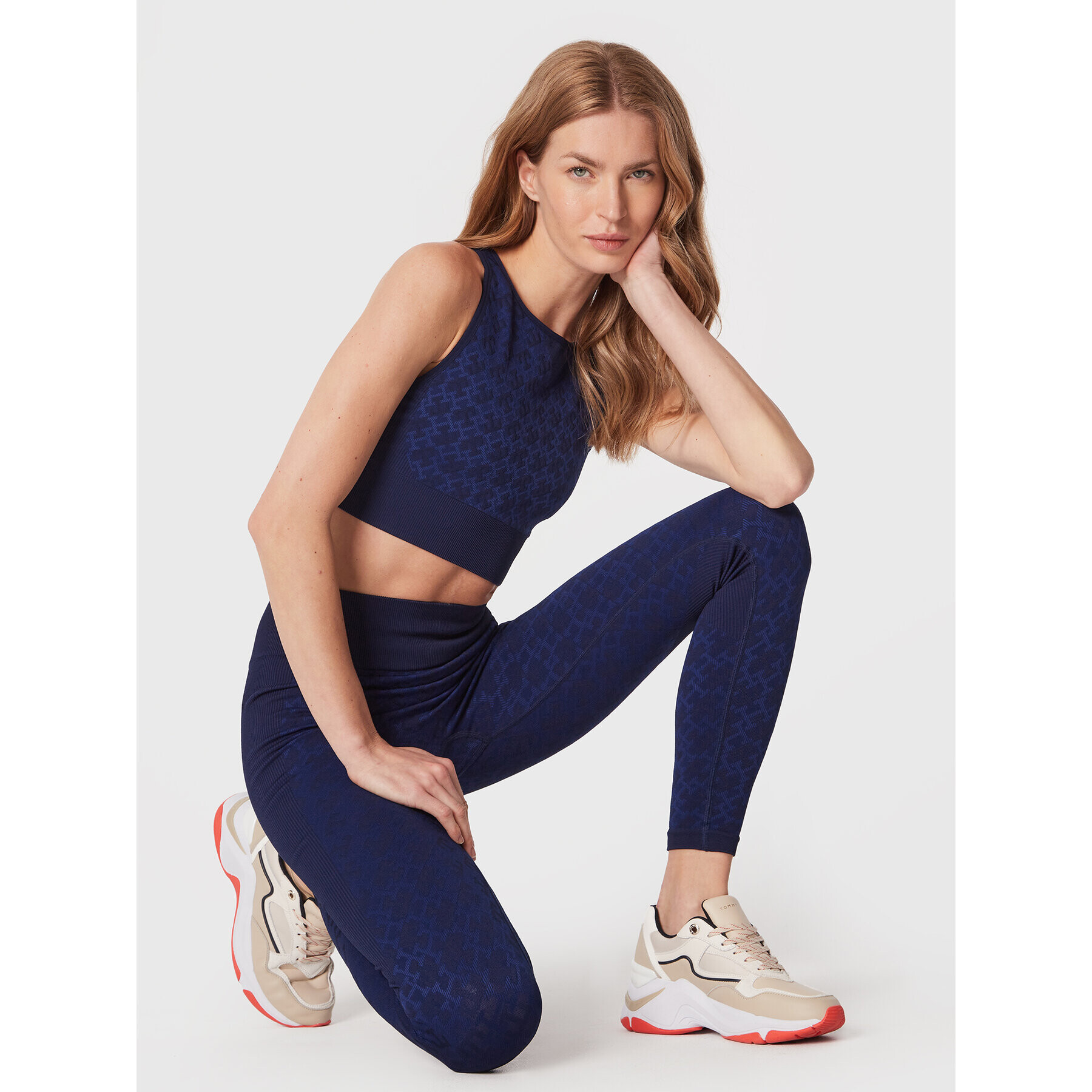 Tommy Hilfiger Клин Th Monogram Seamless S10S101596 Тъмносин Slim Fit - Pepit.bg