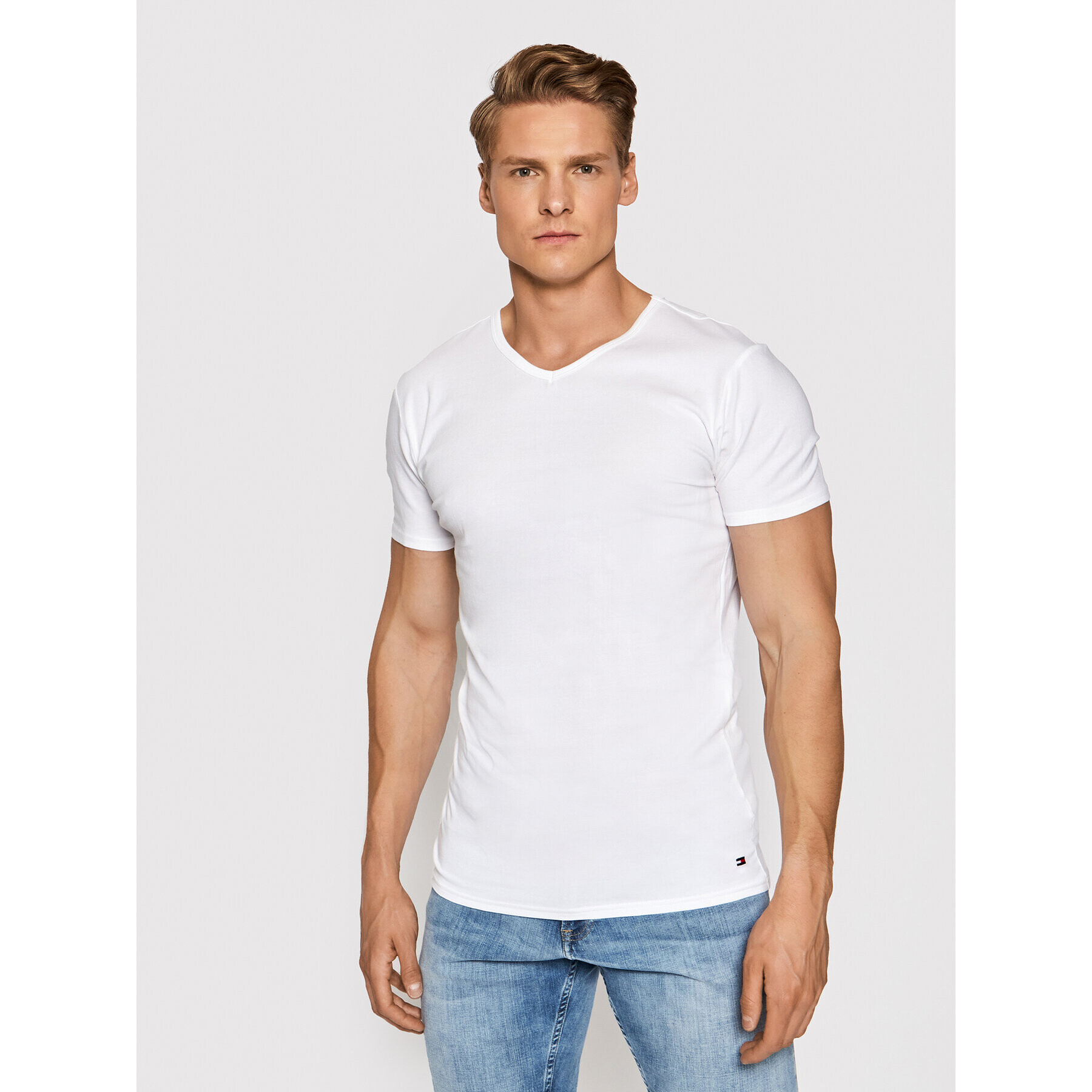 Tommy Hilfiger Комплект 3 тишърти Vn Tee Ss 3 Pack Premium Essentialis 2S87903767 Бял Regular Fit - Pepit.bg