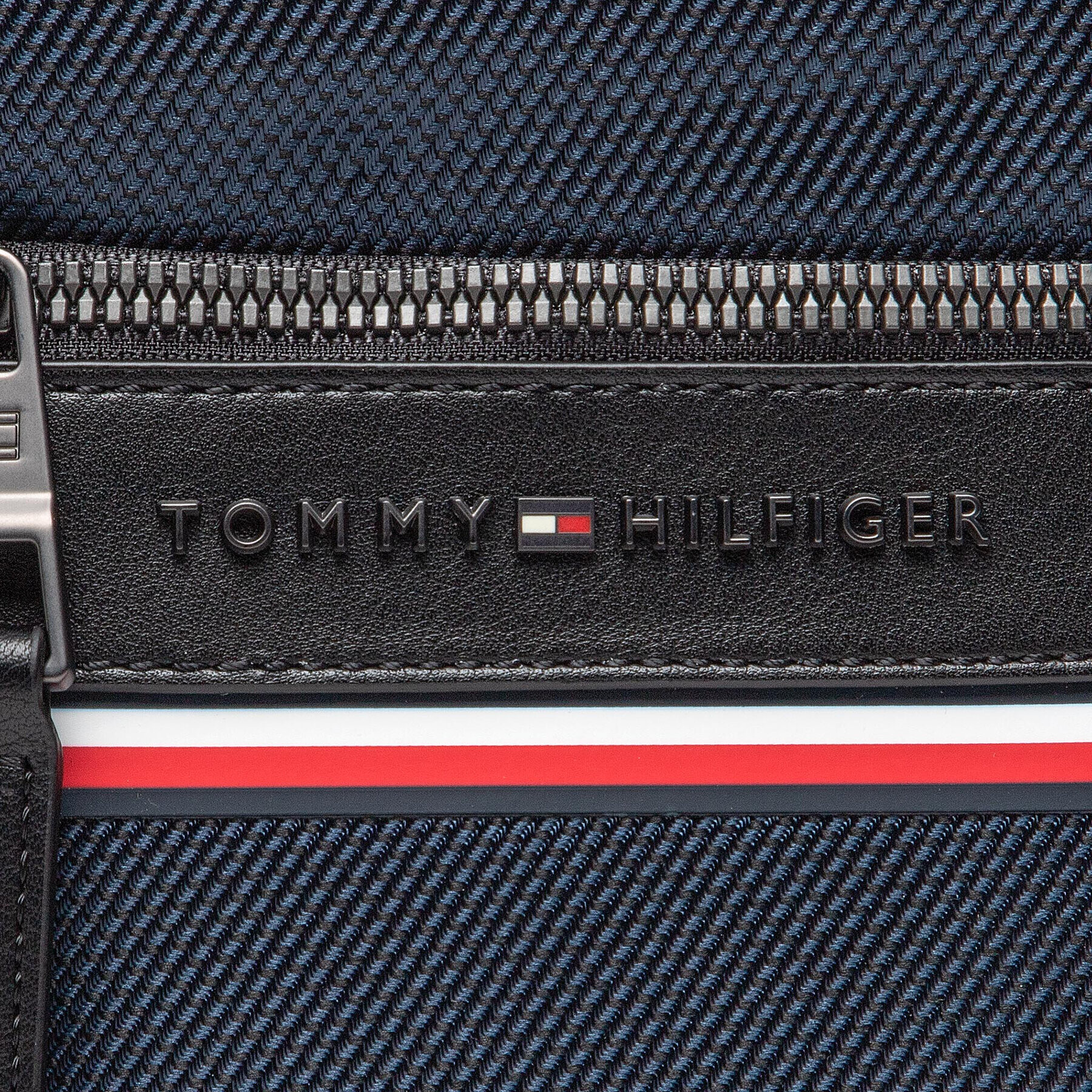 Tommy Hilfiger Мъжка чантичка 1985 Mini Reporter AM0AM09269 Тъмносин - Pepit.bg