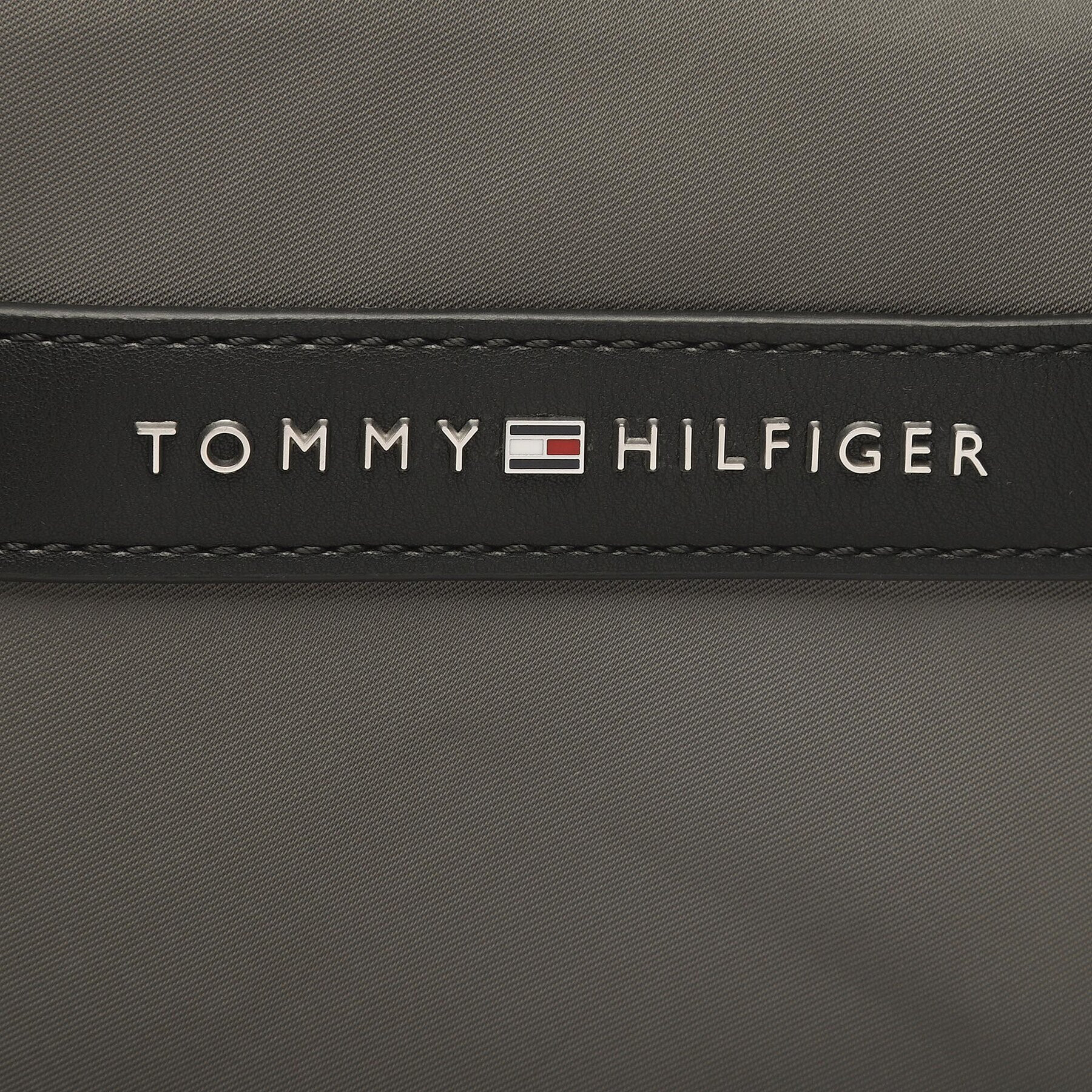 Tommy Hilfiger Мъжка чантичка Th Central Repreve Mini Reporter AM0AM11303 Сив - Pepit.bg